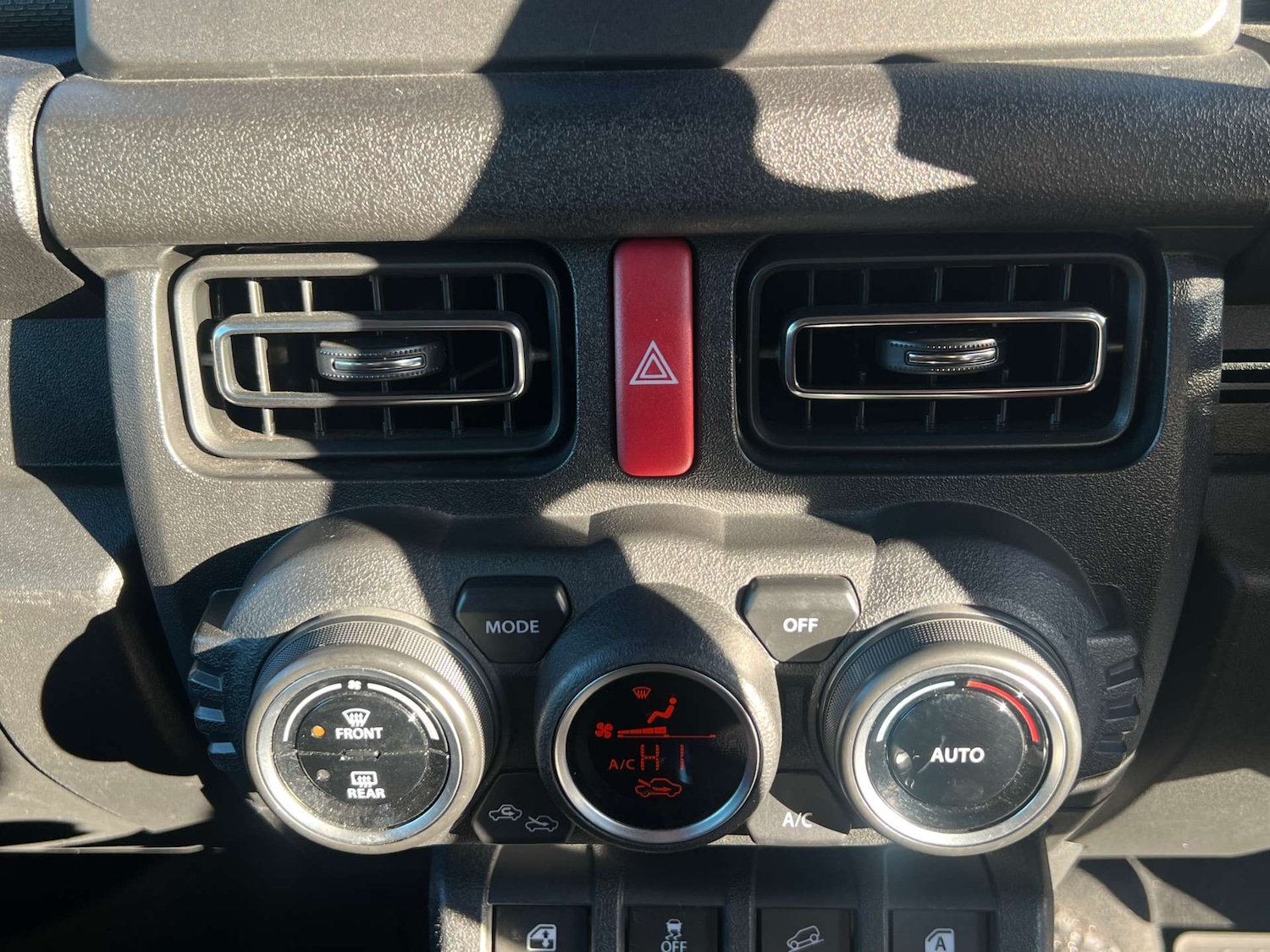 Used Suzuki Jimny 2020 for sale - 76959843: Photo 31