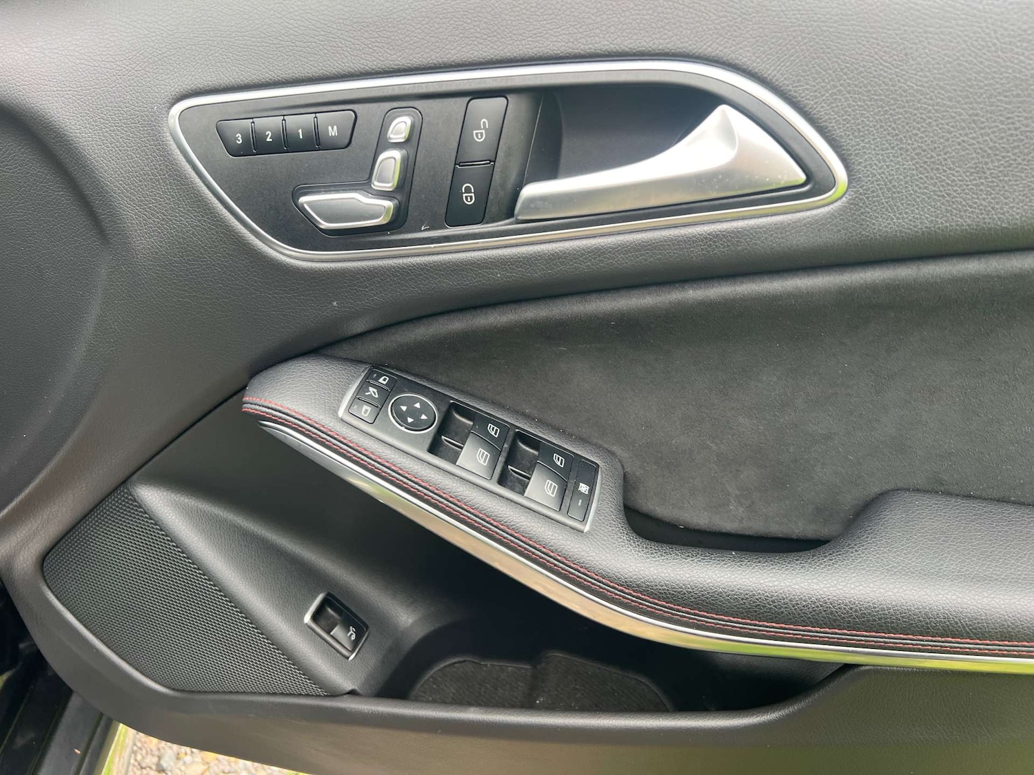 Used Mercedes-Benz GLA 2020 for sale - 76776821: Photo 19