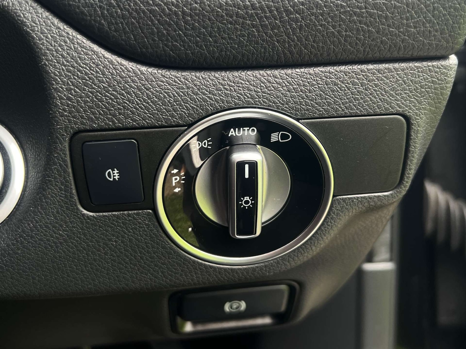 Used Mercedes-Benz GLA 2020 for sale - 76776821: Photo 29