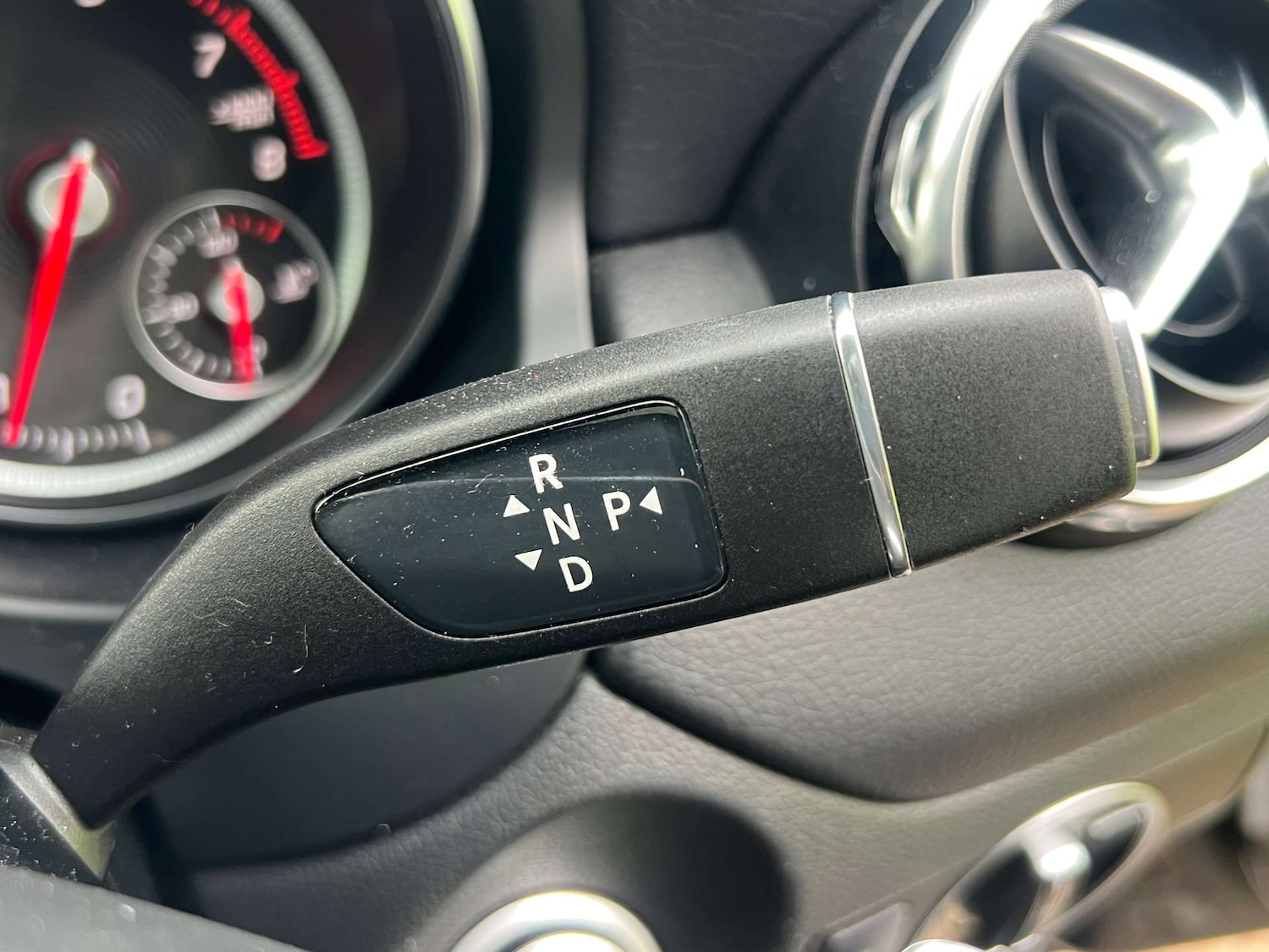 Used Mercedes-Benz GLA 2020 for sale - 76776821: Photo 36