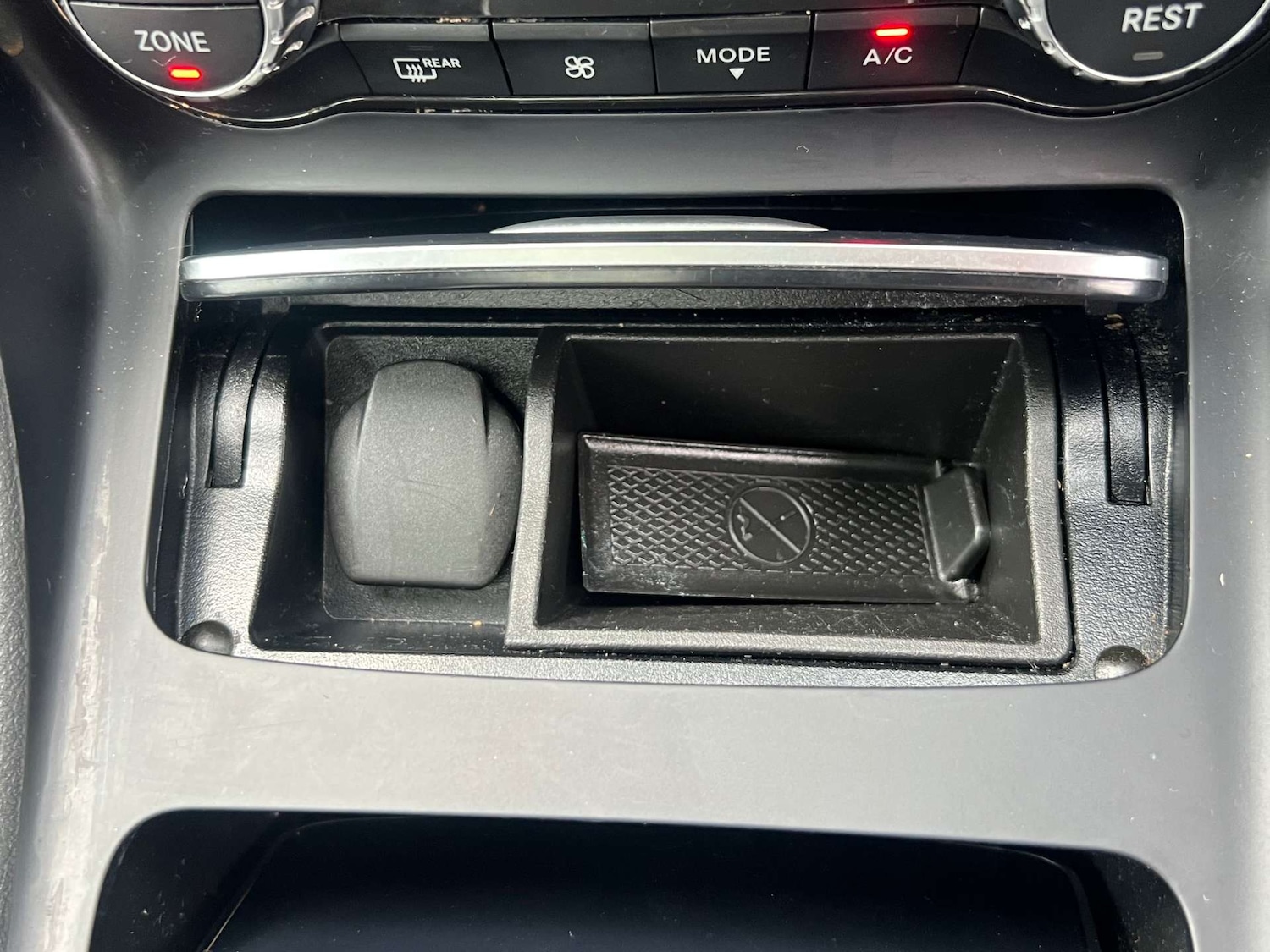 Used Mercedes-Benz GLA 2020 for sale - 76776821: Photo 46