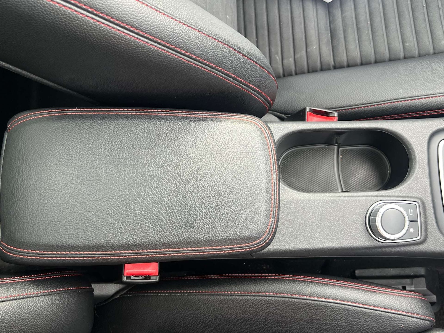 Used Mercedes-Benz GLA 2020 for sale - 76776821: Photo 48