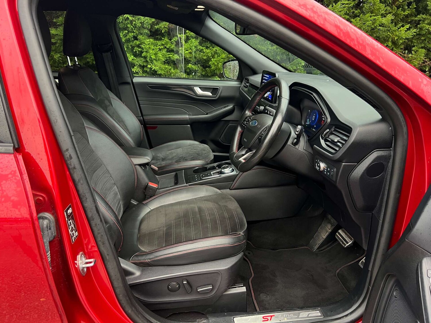 Used Ford Kuga 2022 for sale - 76949859: Photo 19