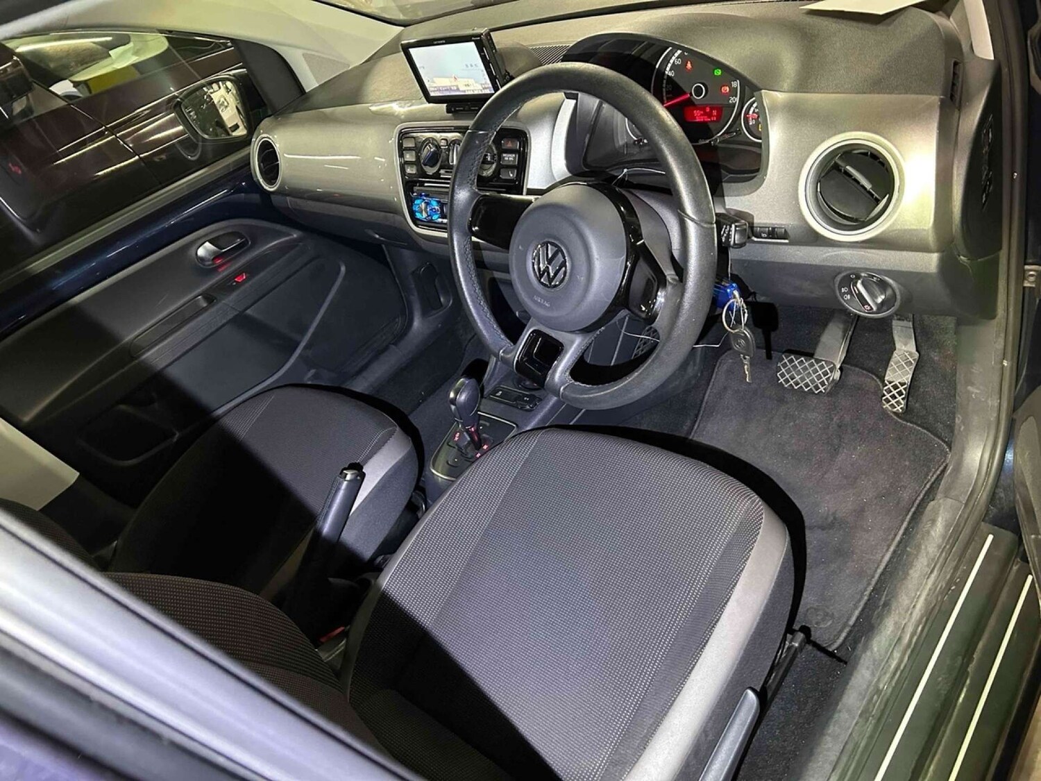 Used Volkswagen up! 2015 for sale - 77363298: Photo 13