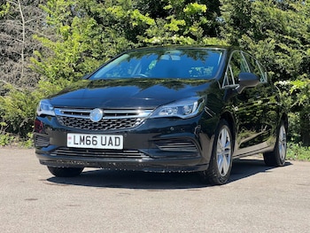 Used Vauxhall Astra 2017 for sale - 78371370: Photo