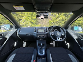 Used Volkswagen Tiguan 2015 for sale - 78421174: Photo