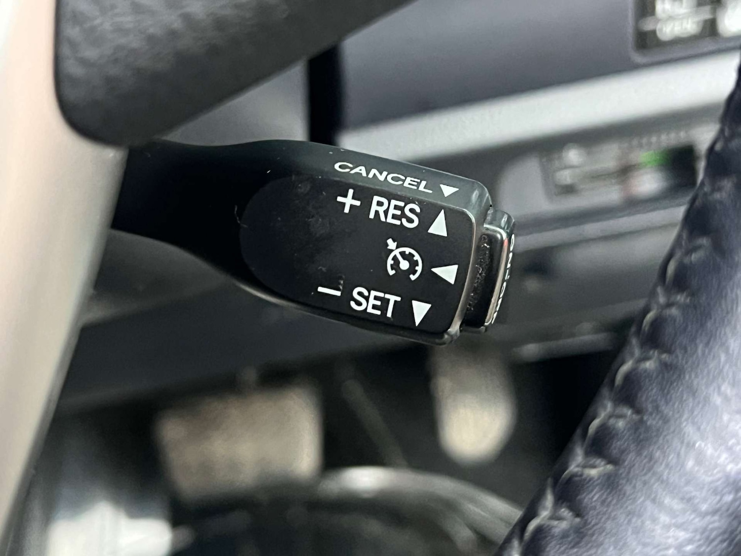 Used Toyota Voxy 2015 for sale - 76959808: Photo 33