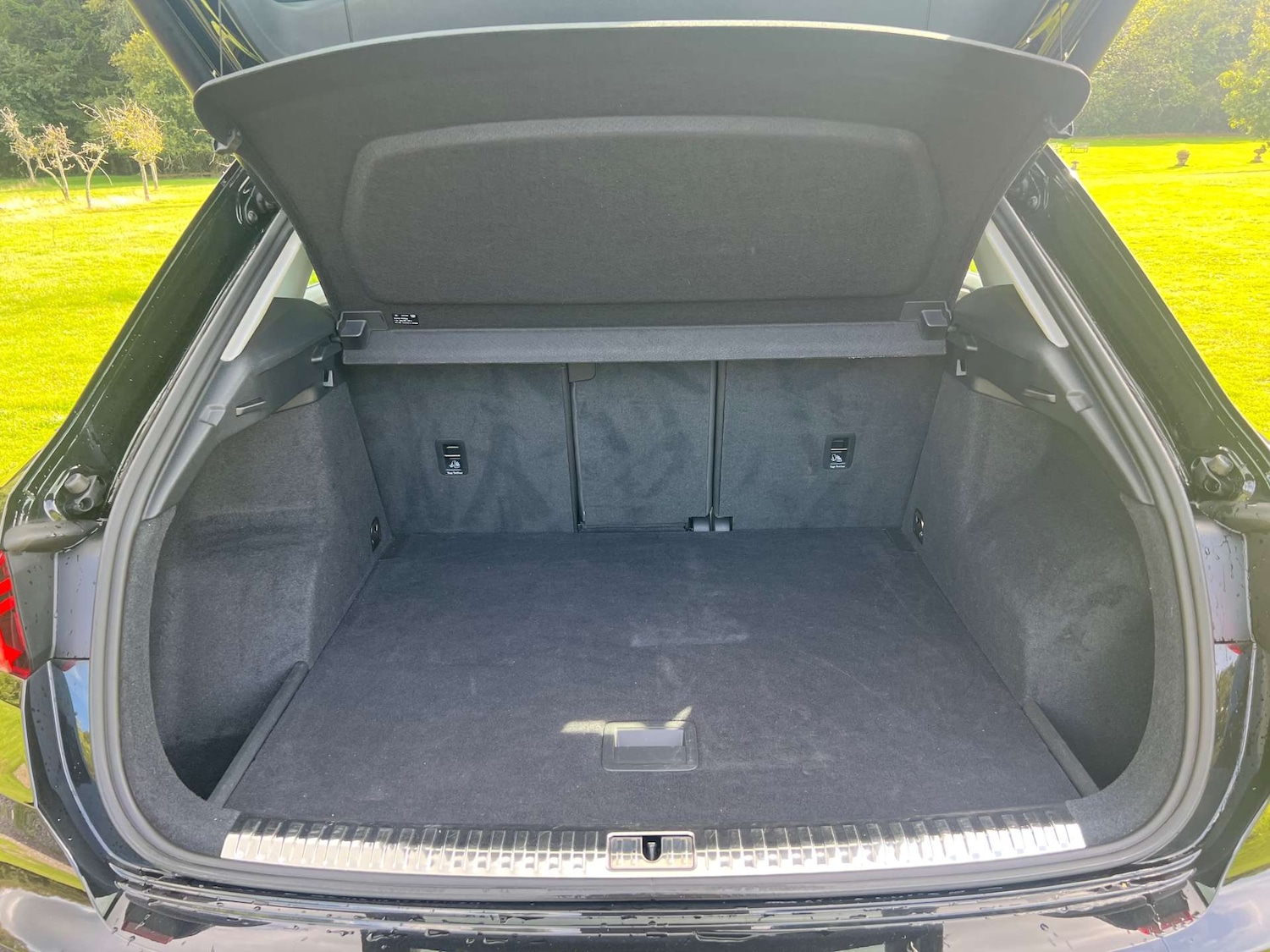 Used Audi Q3 2019 for sale - 76776976: Photo 14