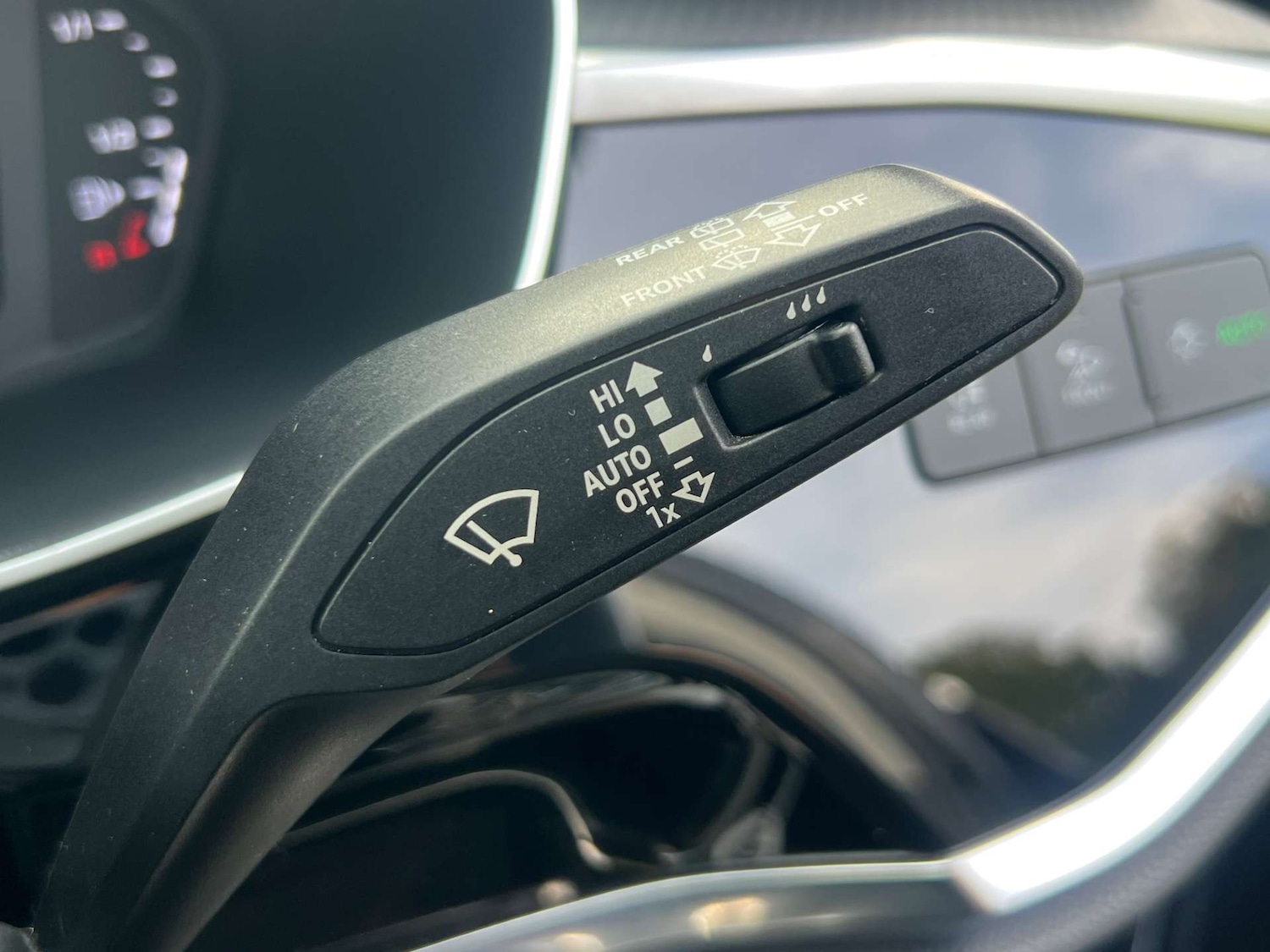 Used Audi Q3 2019 for sale - 76776976: Photo 37