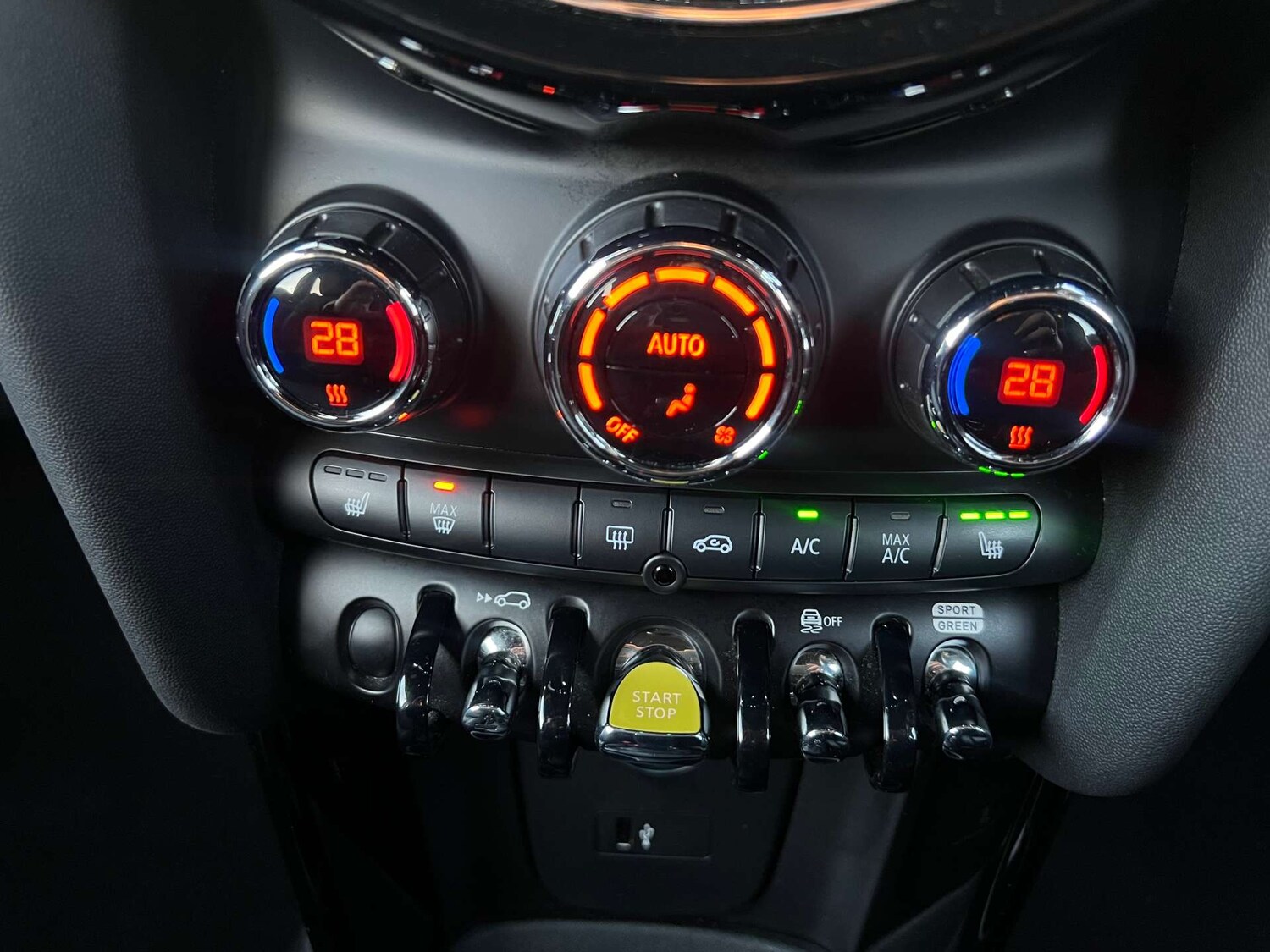 Used MINI Electric Hatch 2021 for sale - 76776956: Photo 33