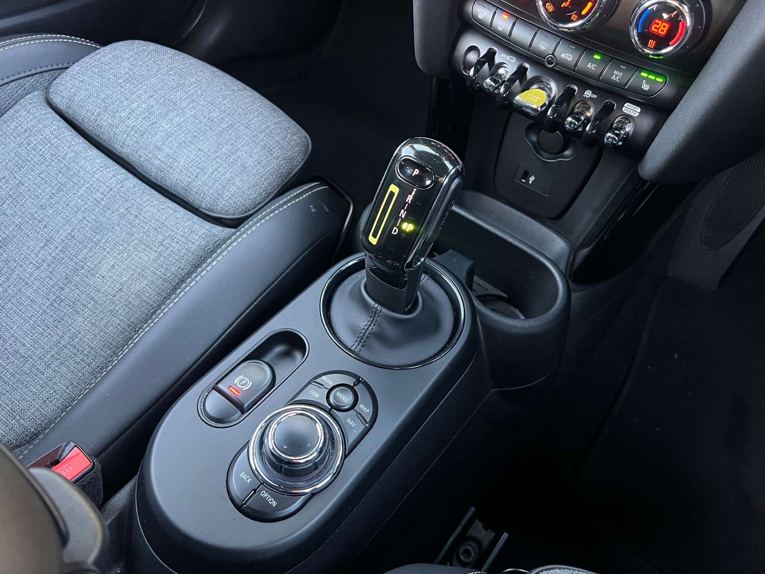 Used MINI Electric Hatch 2021 for sale - 76776956: Photo 34