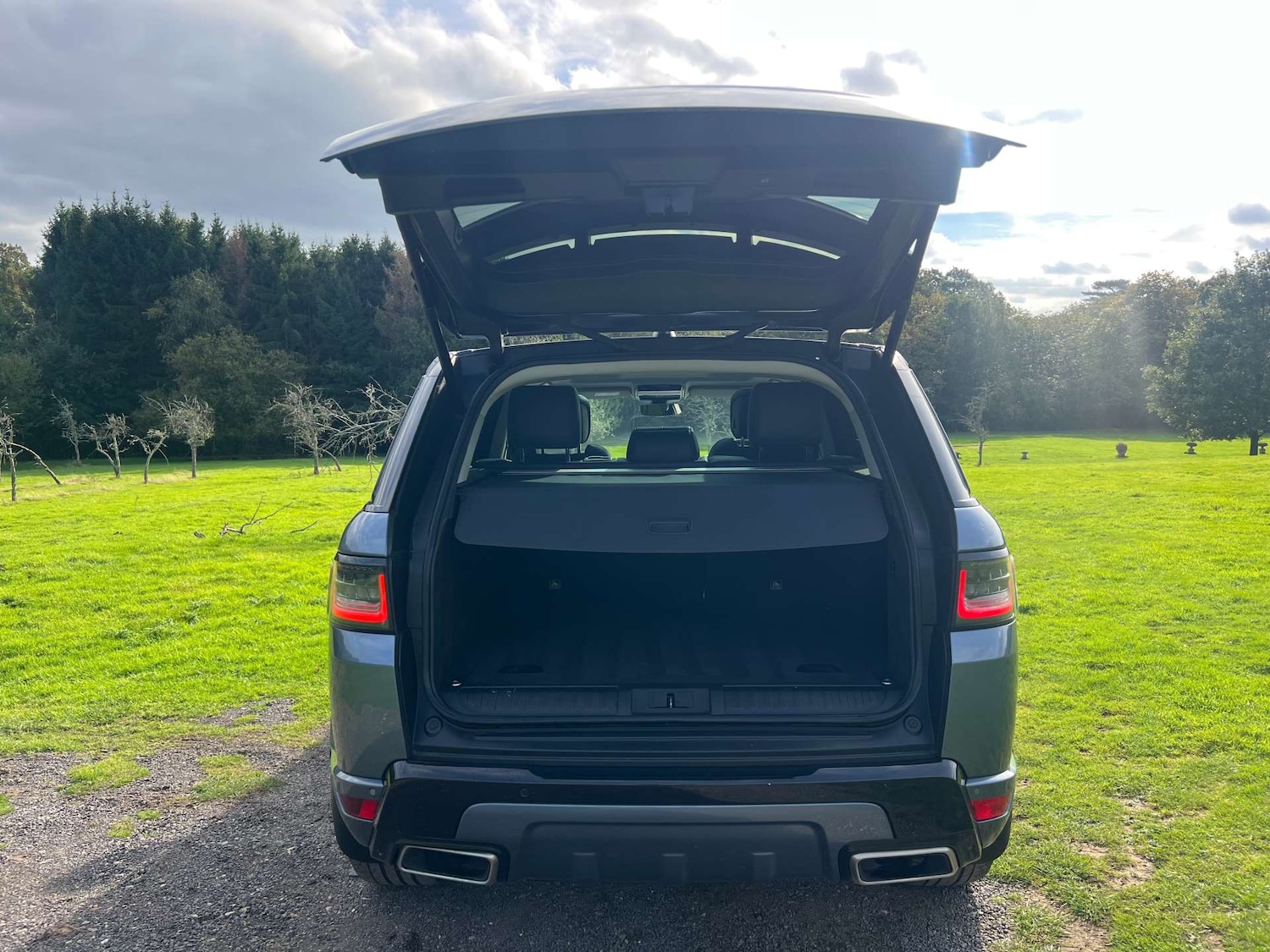 Used Land Rover Range Rover Sport 2018 for sale - 76776973: Photo 12