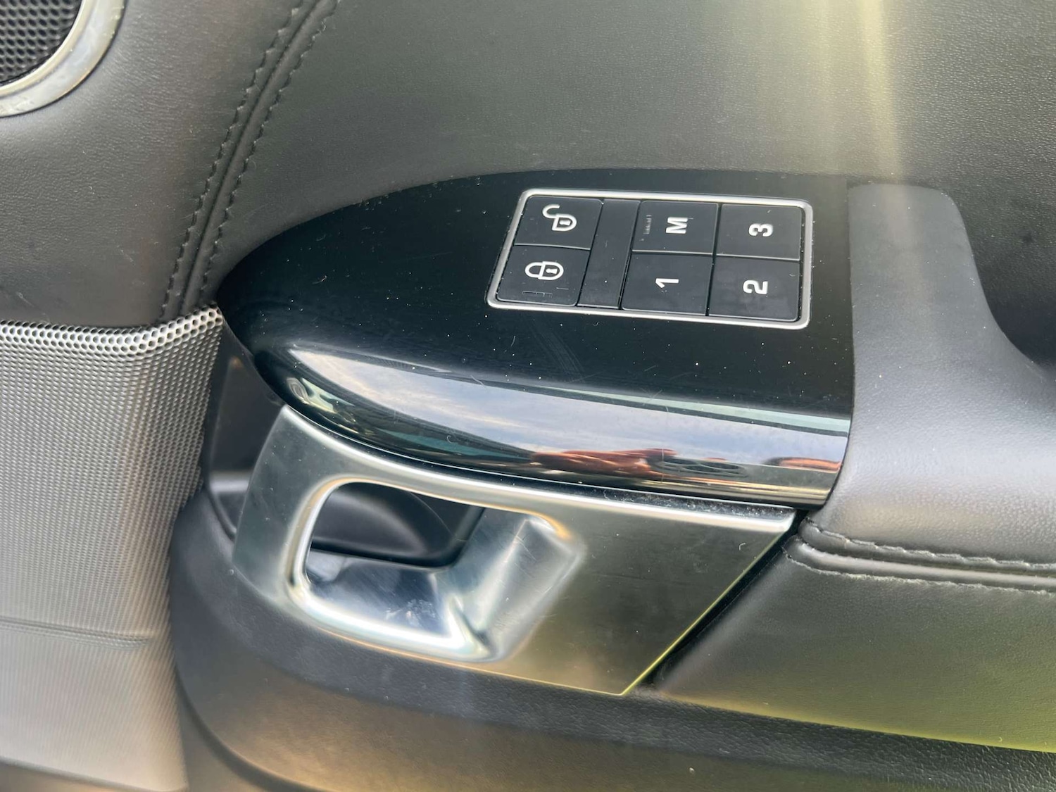 Used Land Rover Range Rover Sport 2018 for sale - 76776973: Photo 21