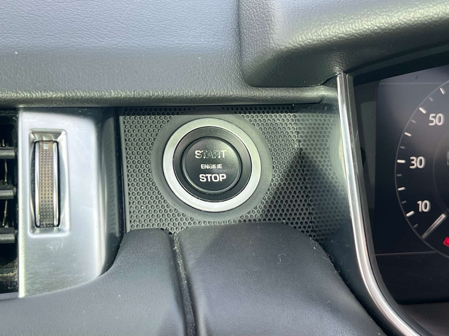 Used Land Rover Range Rover Sport 2018 for sale - 76776973: Photo 34