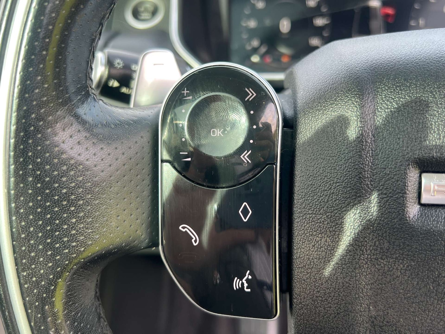 Used Land Rover Range Rover Sport 2018 for sale - 76776973: Photo 36