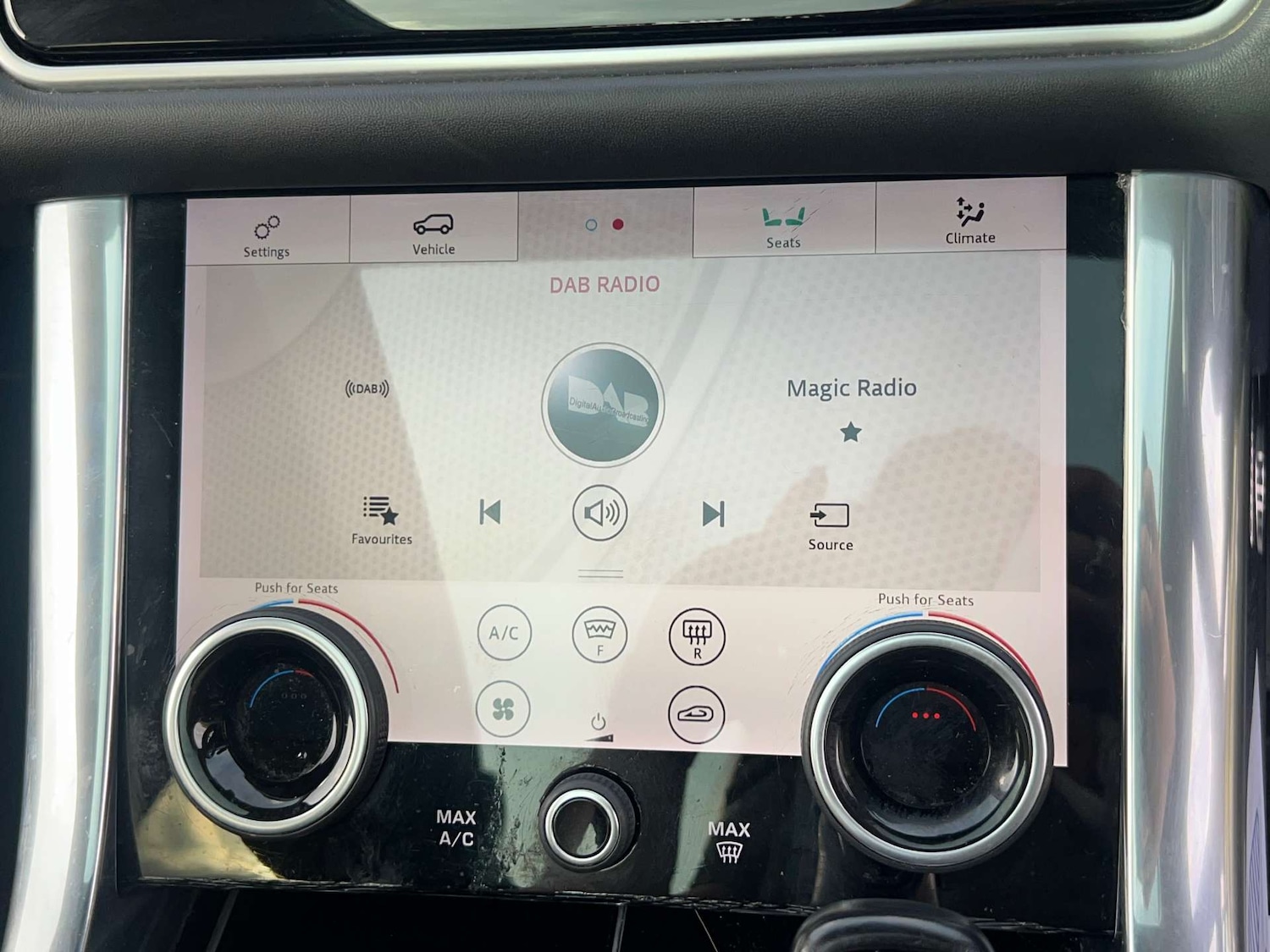 Used Land Rover Range Rover Sport 2018 for sale - 76776973: Photo 46