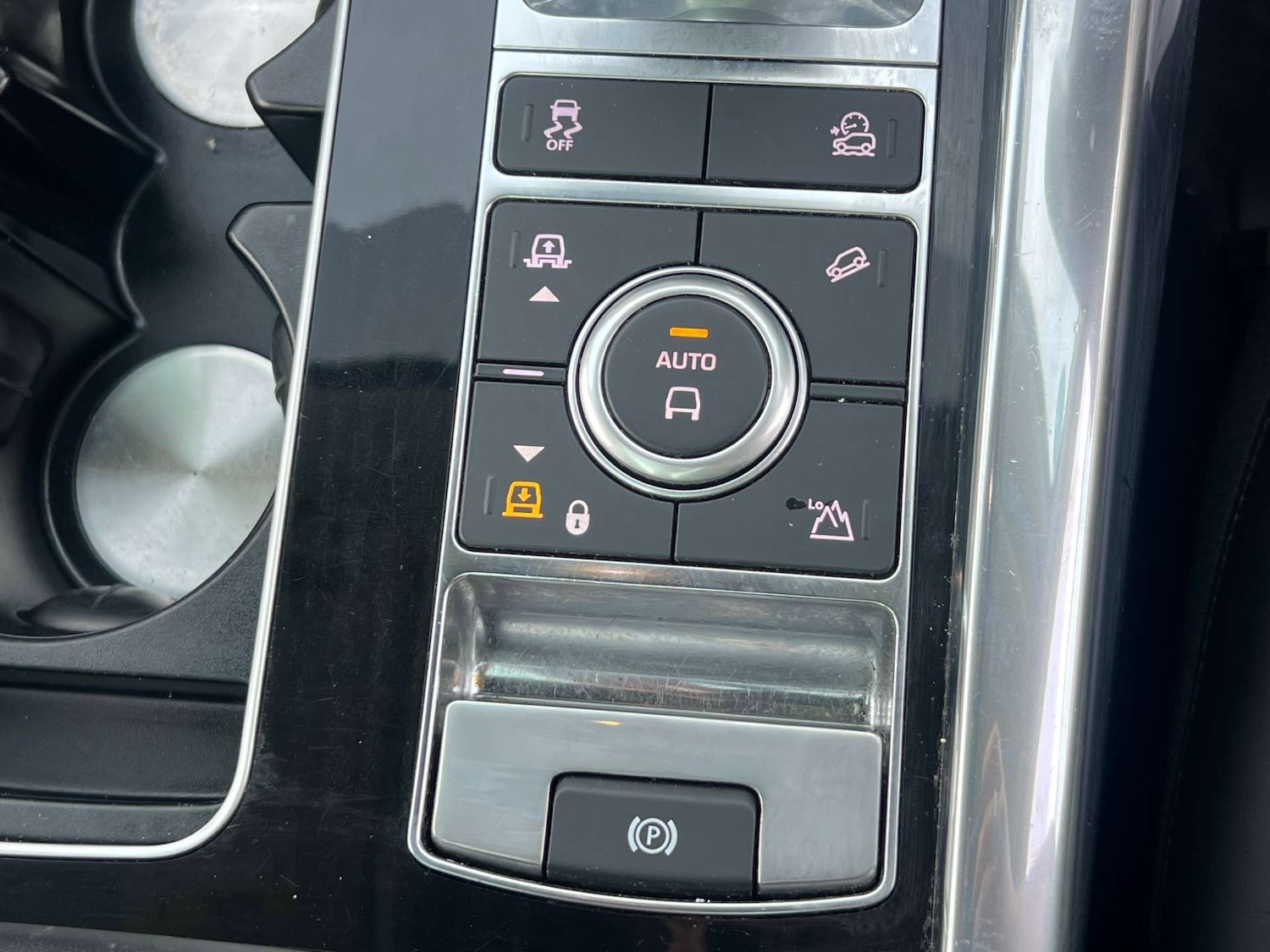 Used Land Rover Range Rover Sport 2018 for sale - 76776973: Photo 50