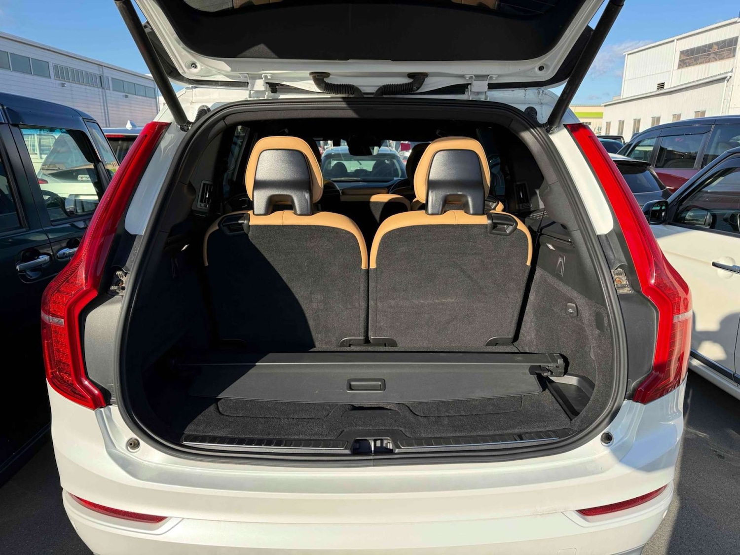 Used Volvo XC90 2016 for sale - 78150150: Photo 6