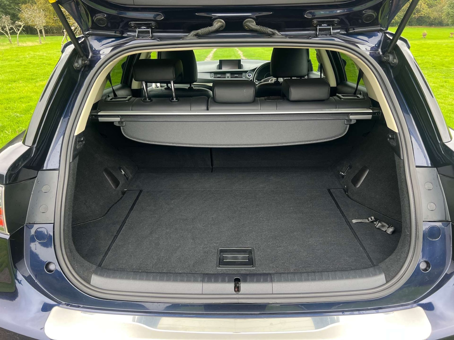 Used Lexus CT 2016 for sale - 76776858: Photo 15