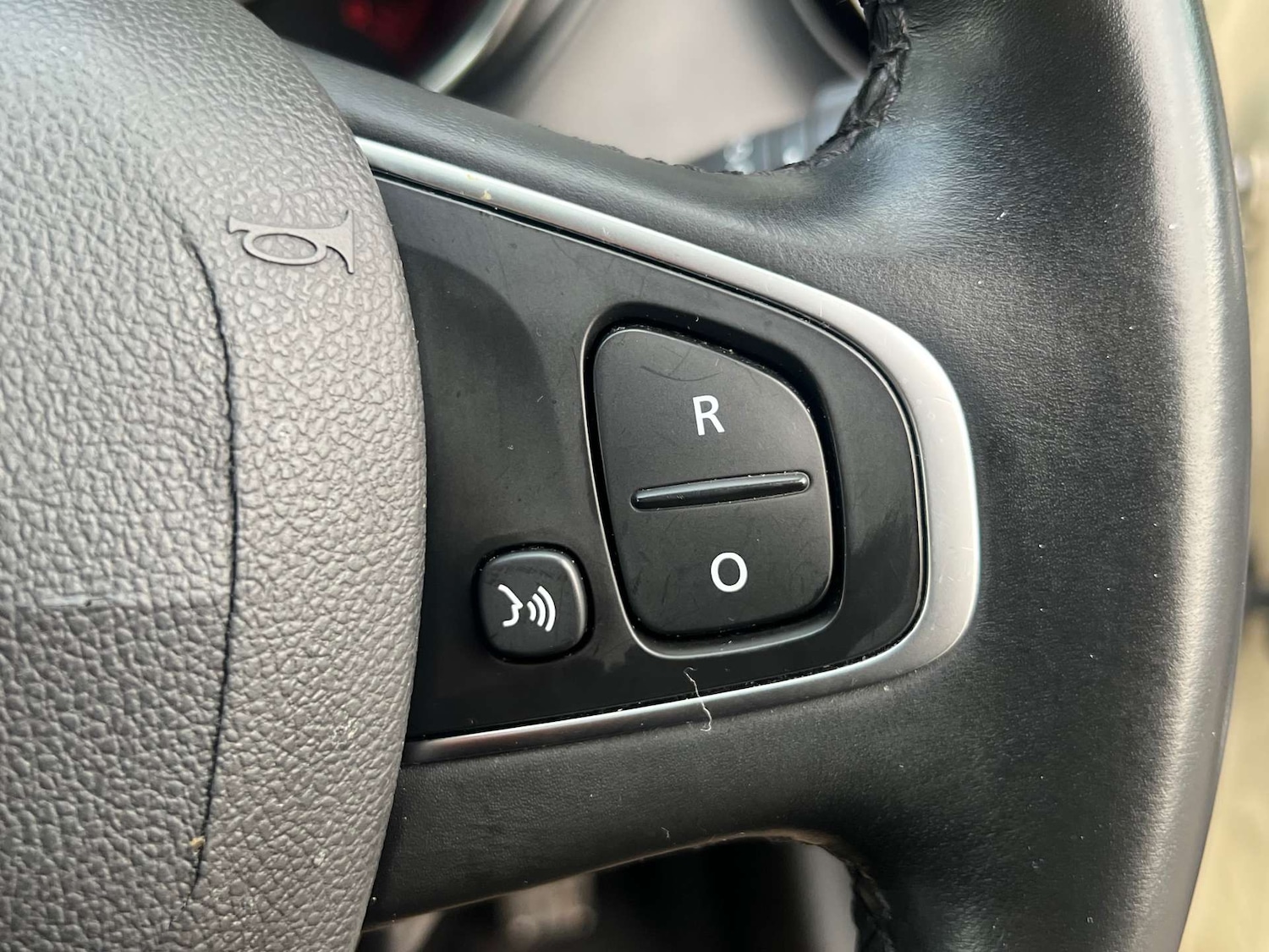 Used Renault Captur 2017 for sale - 76961755: Photo 27