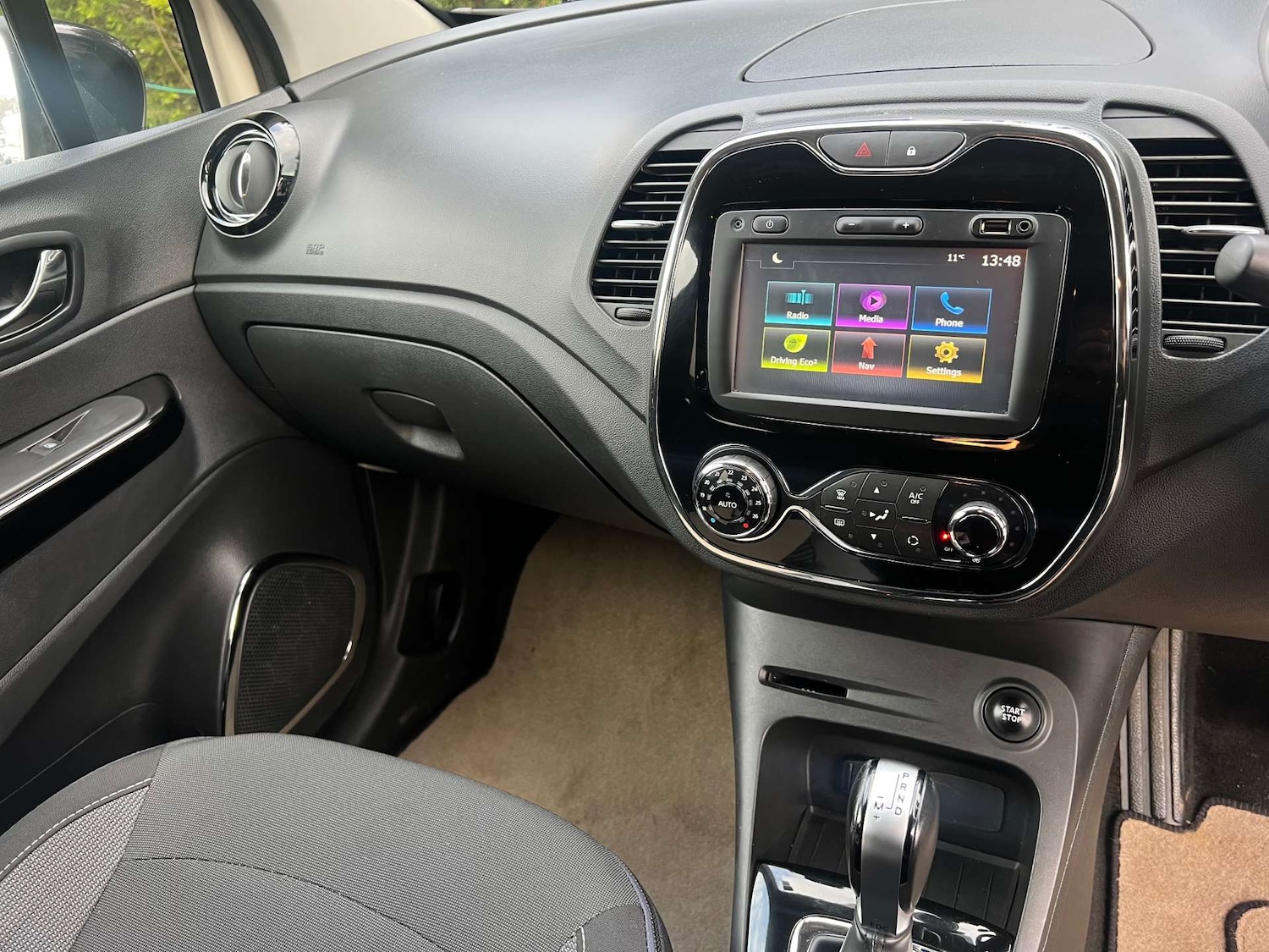 Used Renault Captur 2017 for sale - 76961755: Photo 33