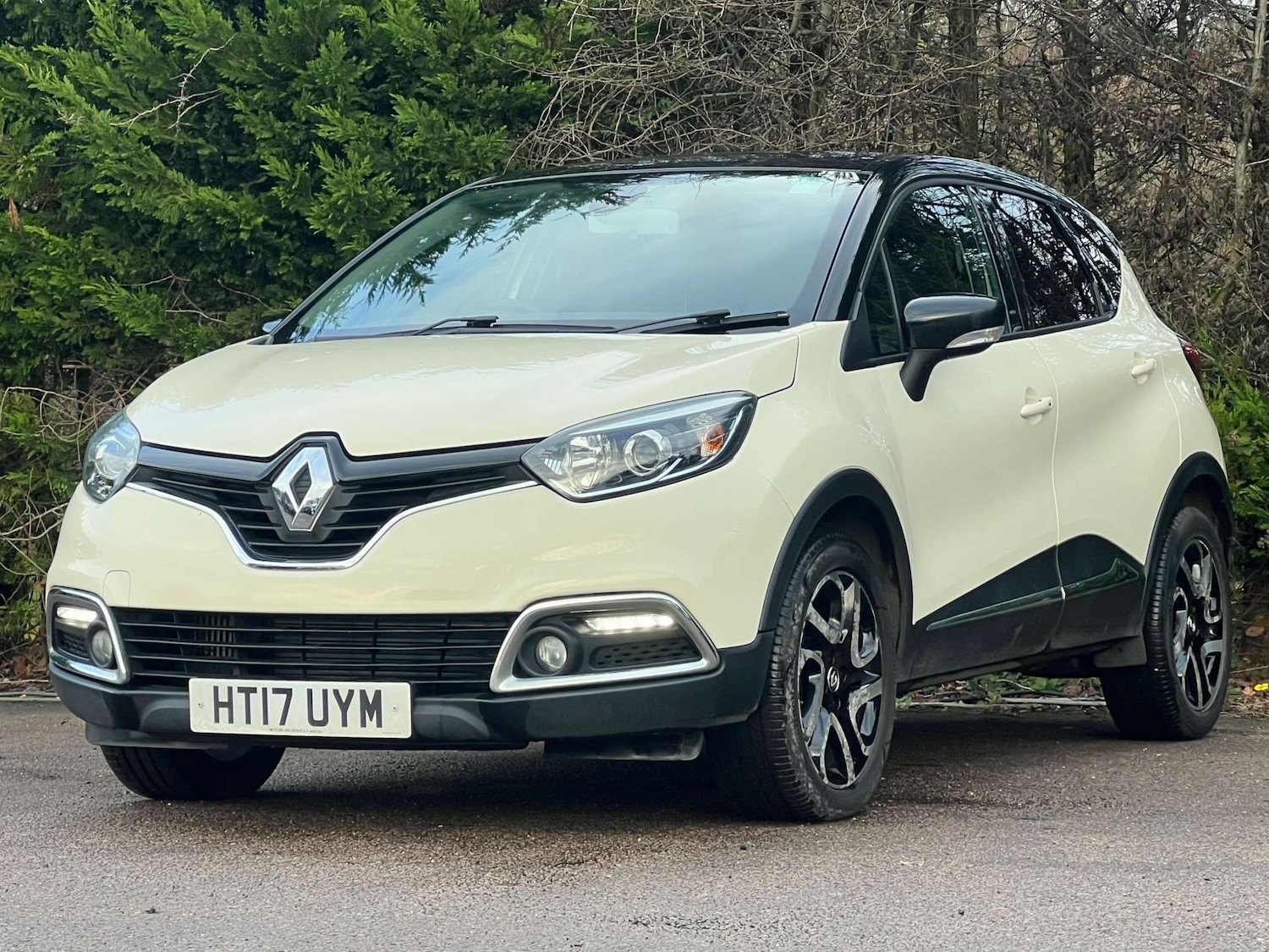 Used Renault Captur 2017 for sale - 76961755: Photo 4
