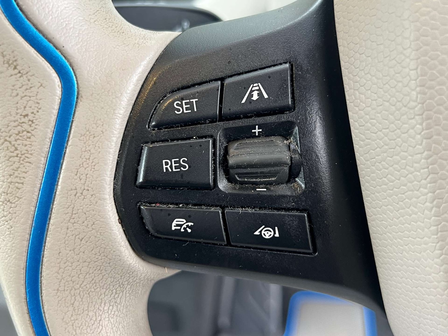 Used BMW i3 2016 for sale - 76776892: Photo 27