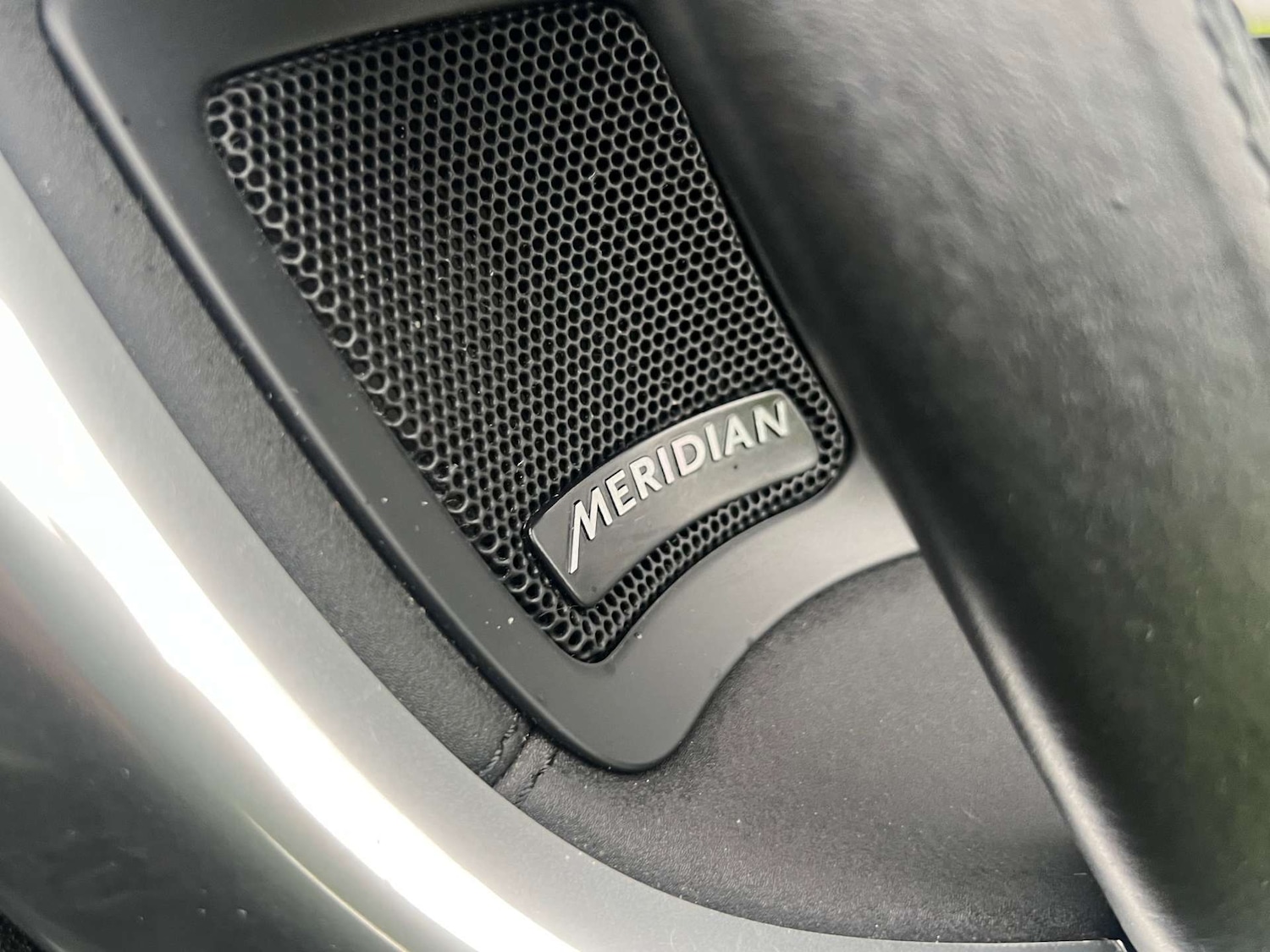 Used Land Rover Discovery Sport 2019 for sale - 76776845: Photo 22