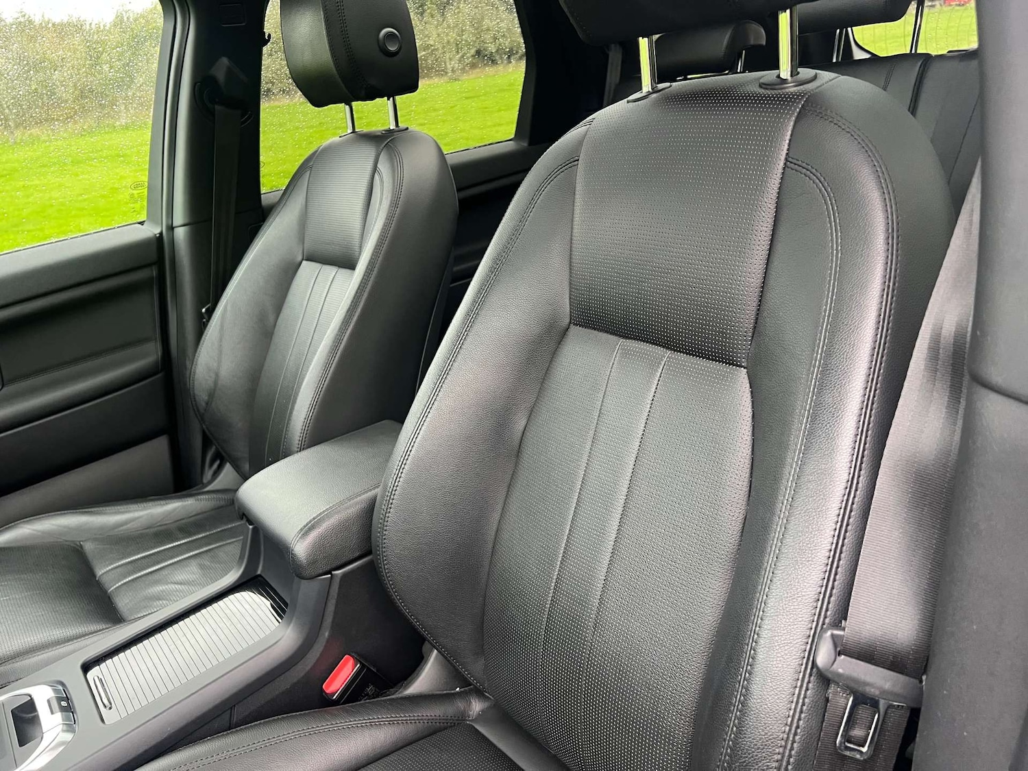 Used Land Rover Discovery Sport 2019 for sale - 76776845: Photo 26