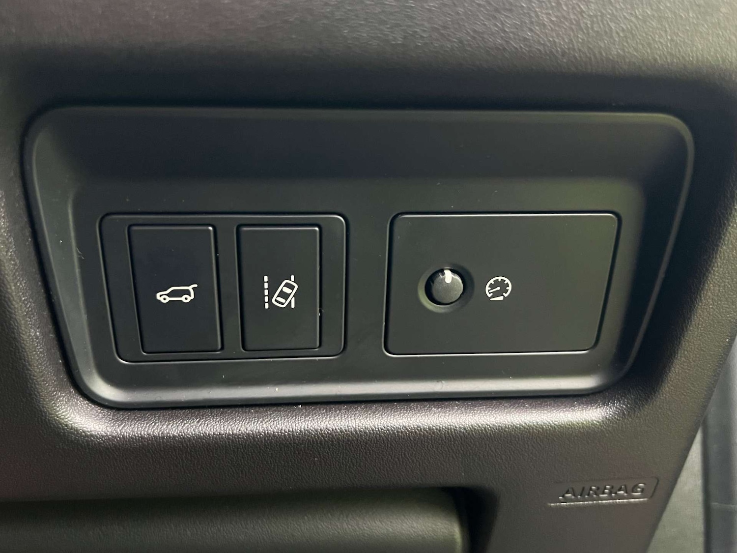 Used Land Rover Discovery Sport 2019 for sale - 76776845: Photo 30