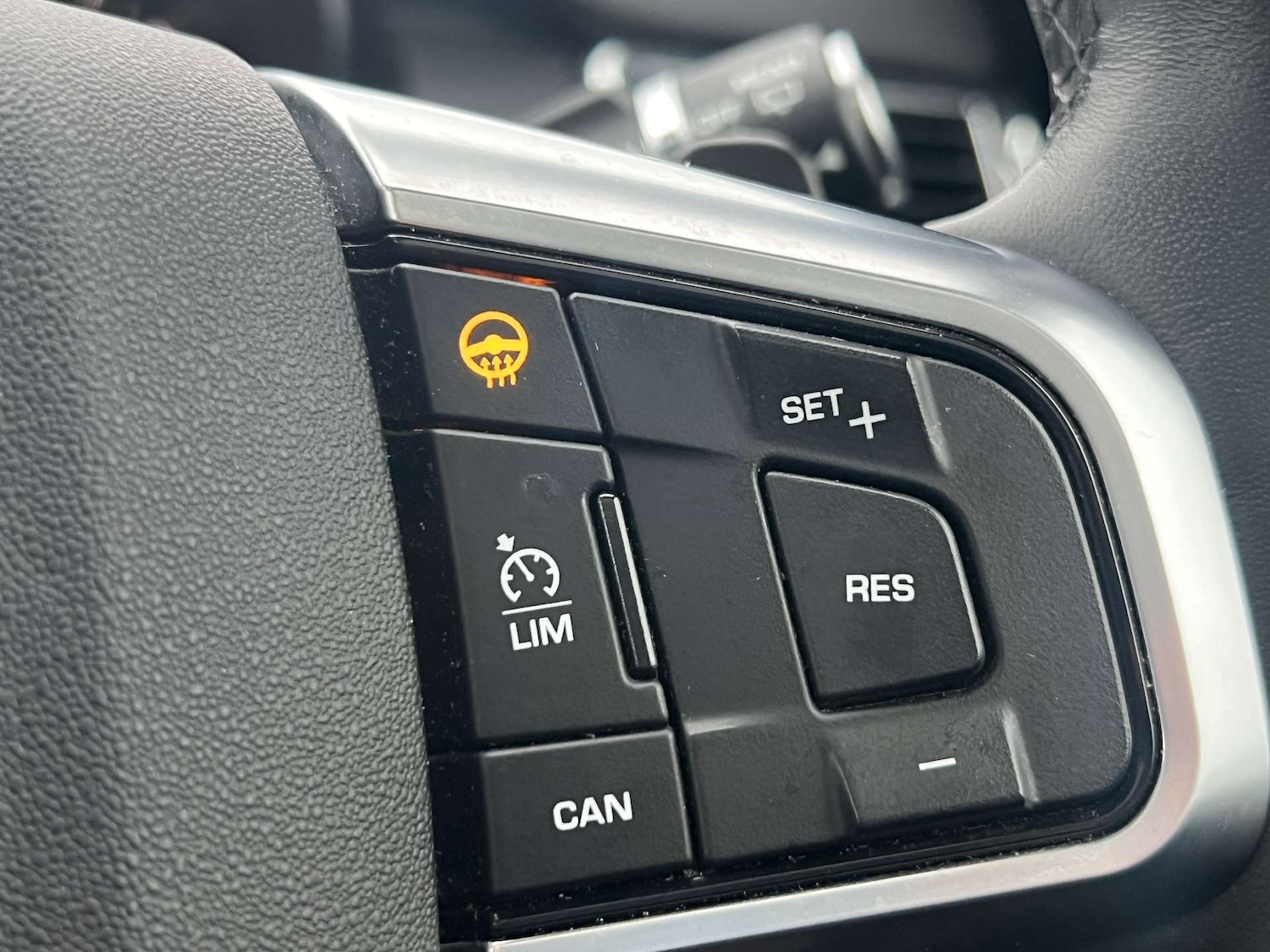 Used Land Rover Discovery Sport 2019 for sale - 76776845: Photo 36