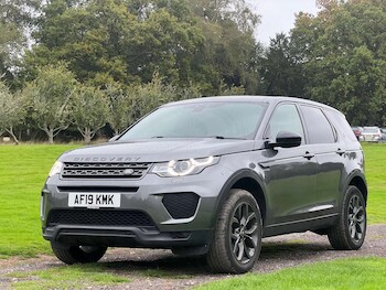 Used Land Rover Discovery Sport 2019 for sale - 76776845: Photo