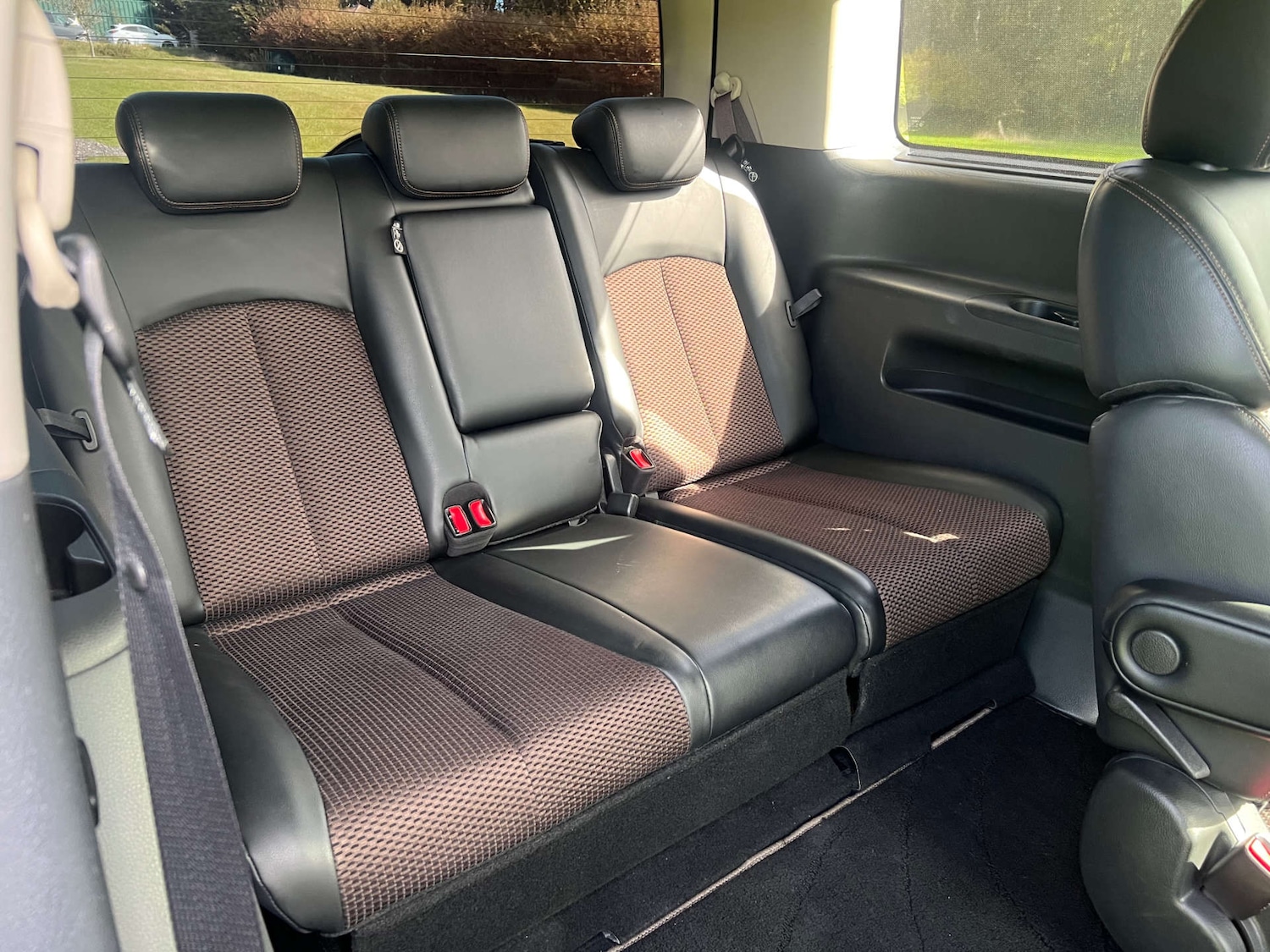 Used Nissan Elgrand 2025 for sale - 77946395: Photo 25