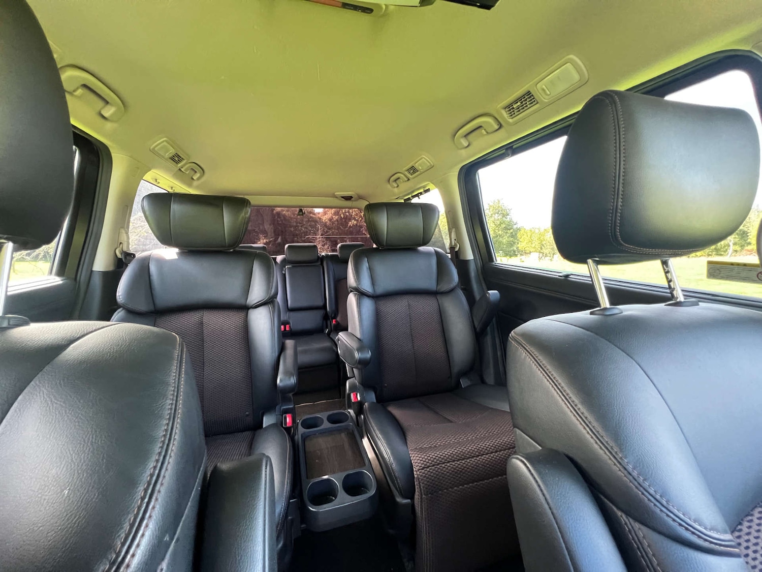 Used Nissan Elgrand 2025 for sale - 77946395: Photo 26