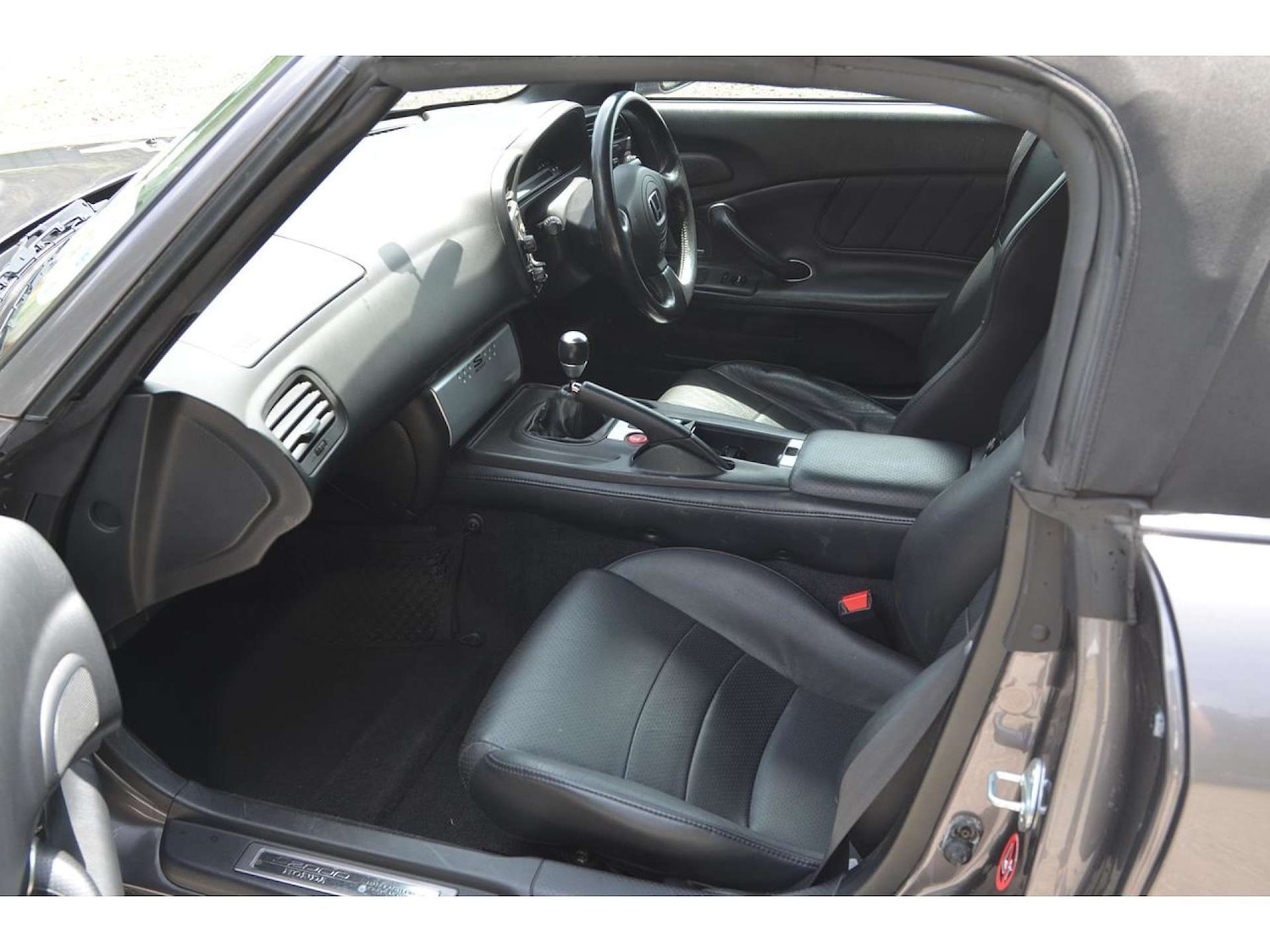 Used Honda S2000 2005 for sale - 77984275: Photo 22