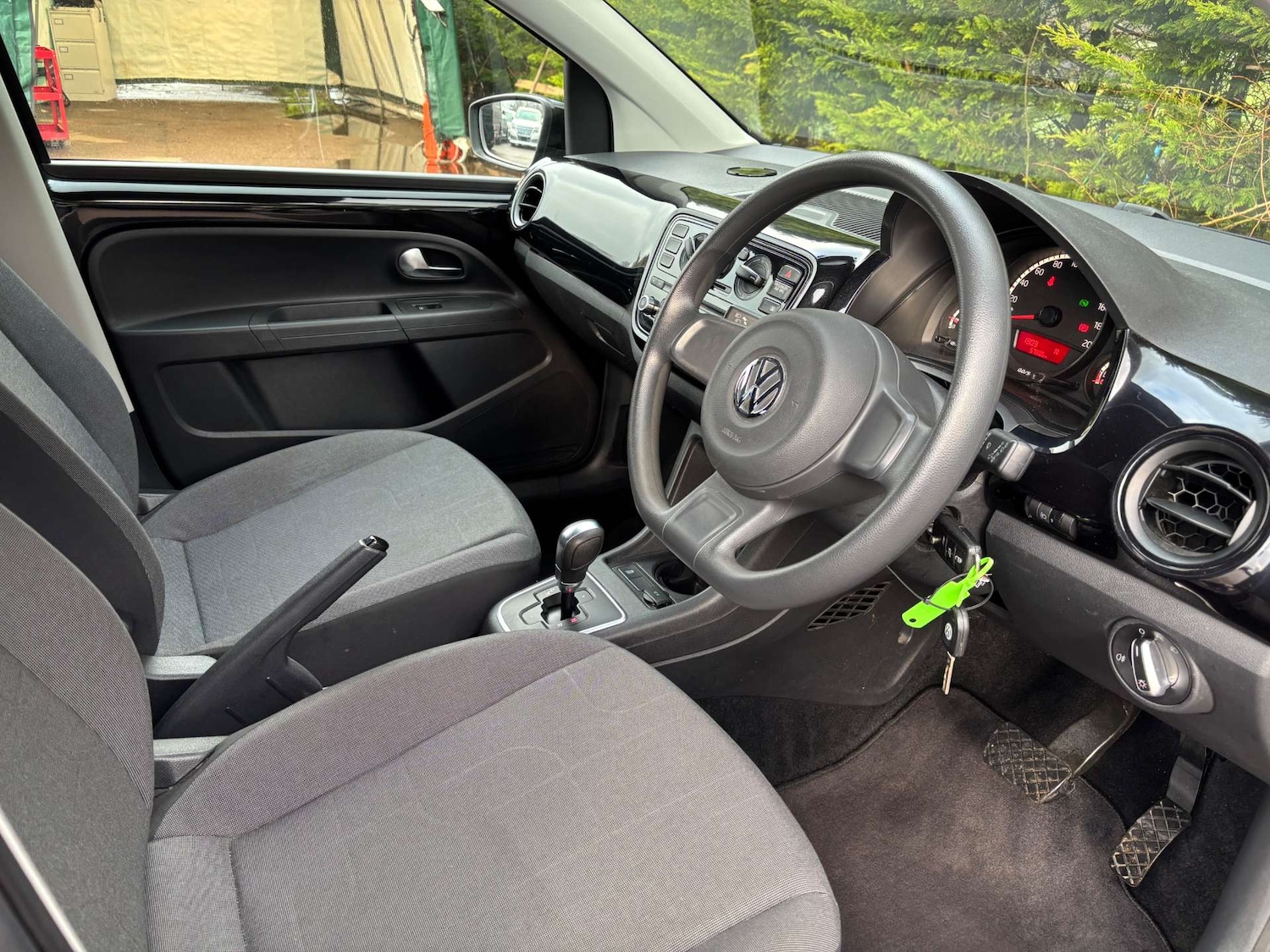 Used Volkswagen up! 2026 for sale - 77639559: Photo 22