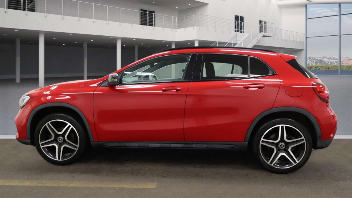 Used Mercedes-Benz GLA 2020 for sale - 76834604: Photo 5