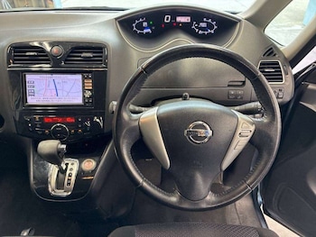 Used Nissan Serena 2013 for sale - 79459553: Photo