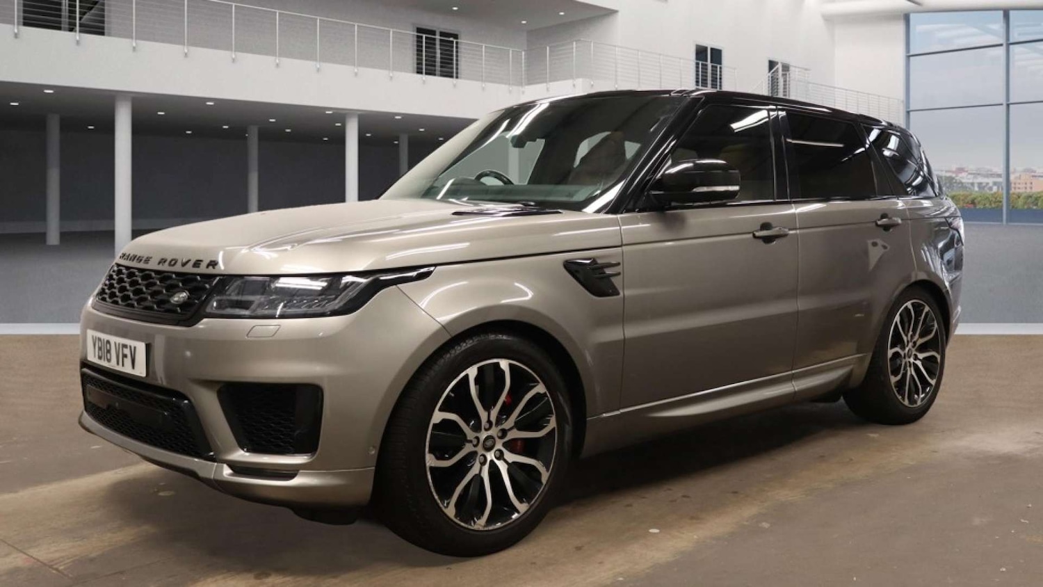 Used Land Rover Range Rover Sport 2018 for sale - 76776974: Photo 4