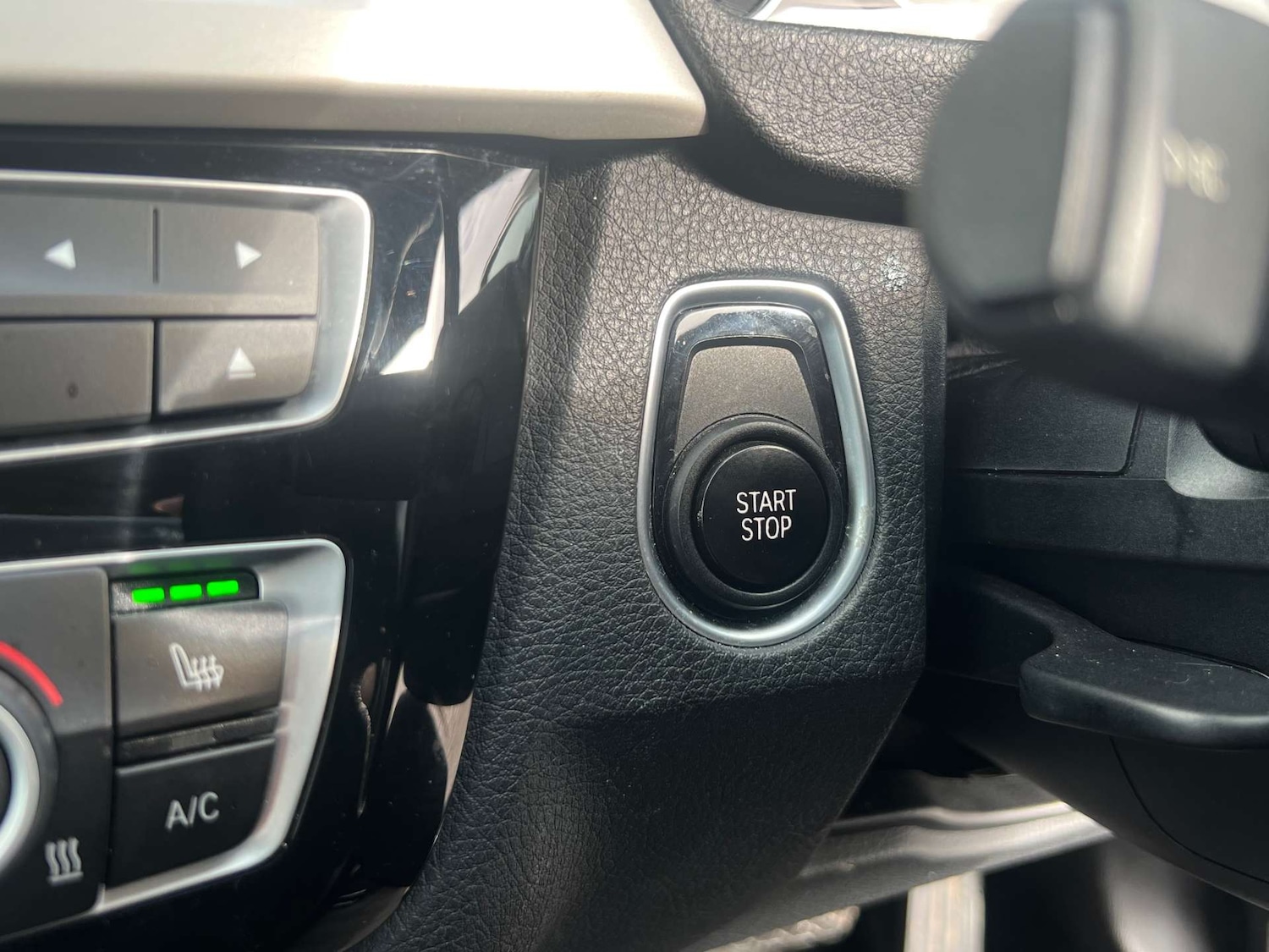 Used BMW 3 Series 2018 for sale - 77650506: Photo 24