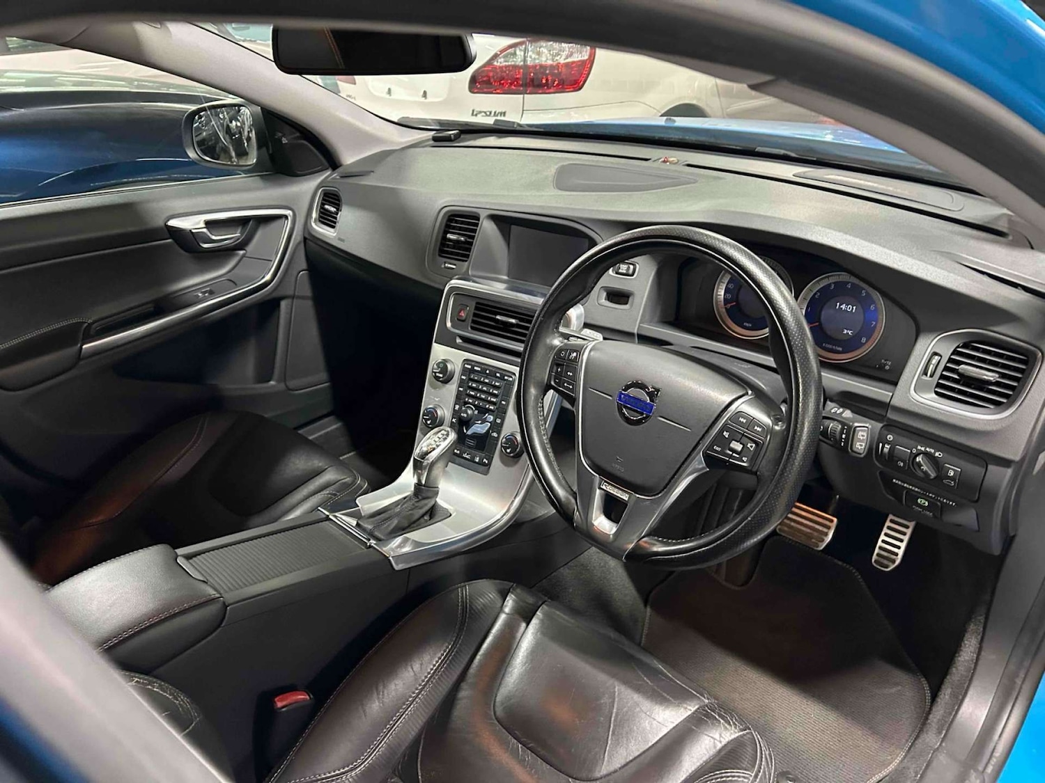 Used Volvo V60 2013 for sale - 77847494: Photo 17