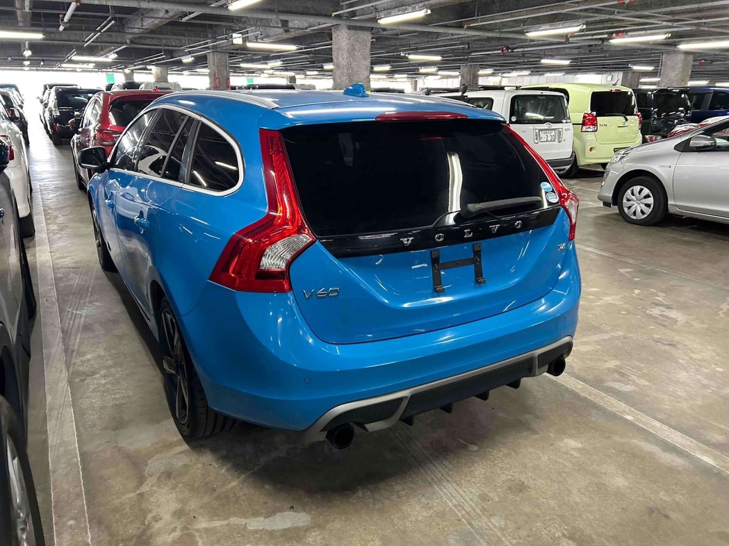 Used Volvo V60 2013 for sale - 77847494: Photo 9