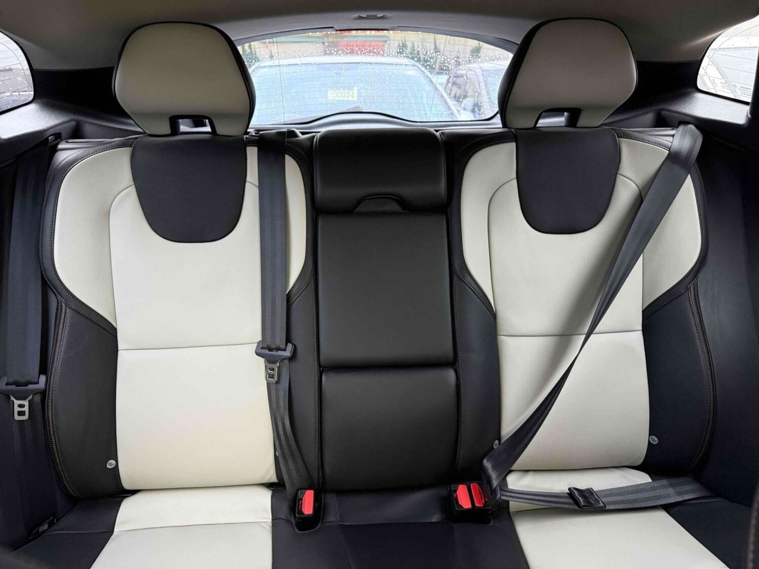 Used Volvo V40 2014 for sale - 77051641: Photo 13