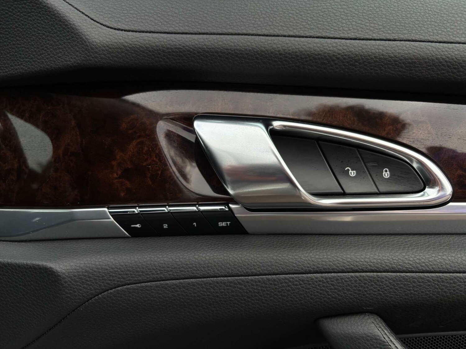 Used Porsche Panamera 2016 for sale - 77364257: Photo 18