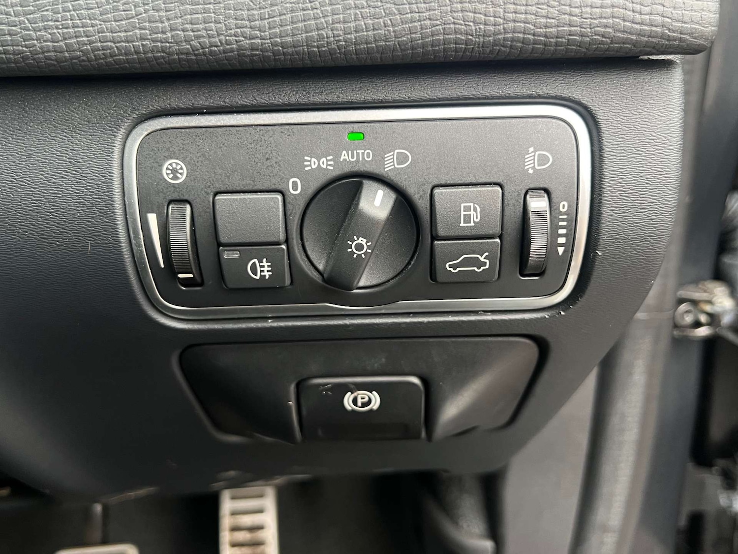 Used Volvo XC60 2016 for sale - 77813588: Photo 21