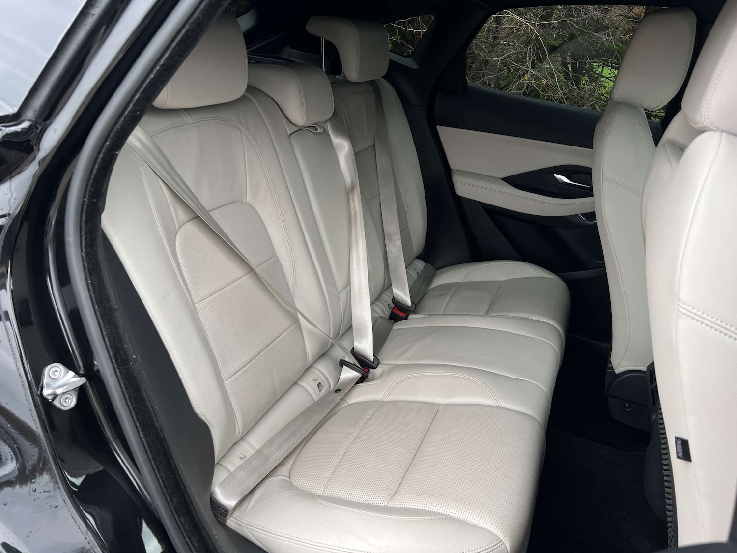 Used Jaguar E-Pace 2018 for sale - 76776872: Photo 20