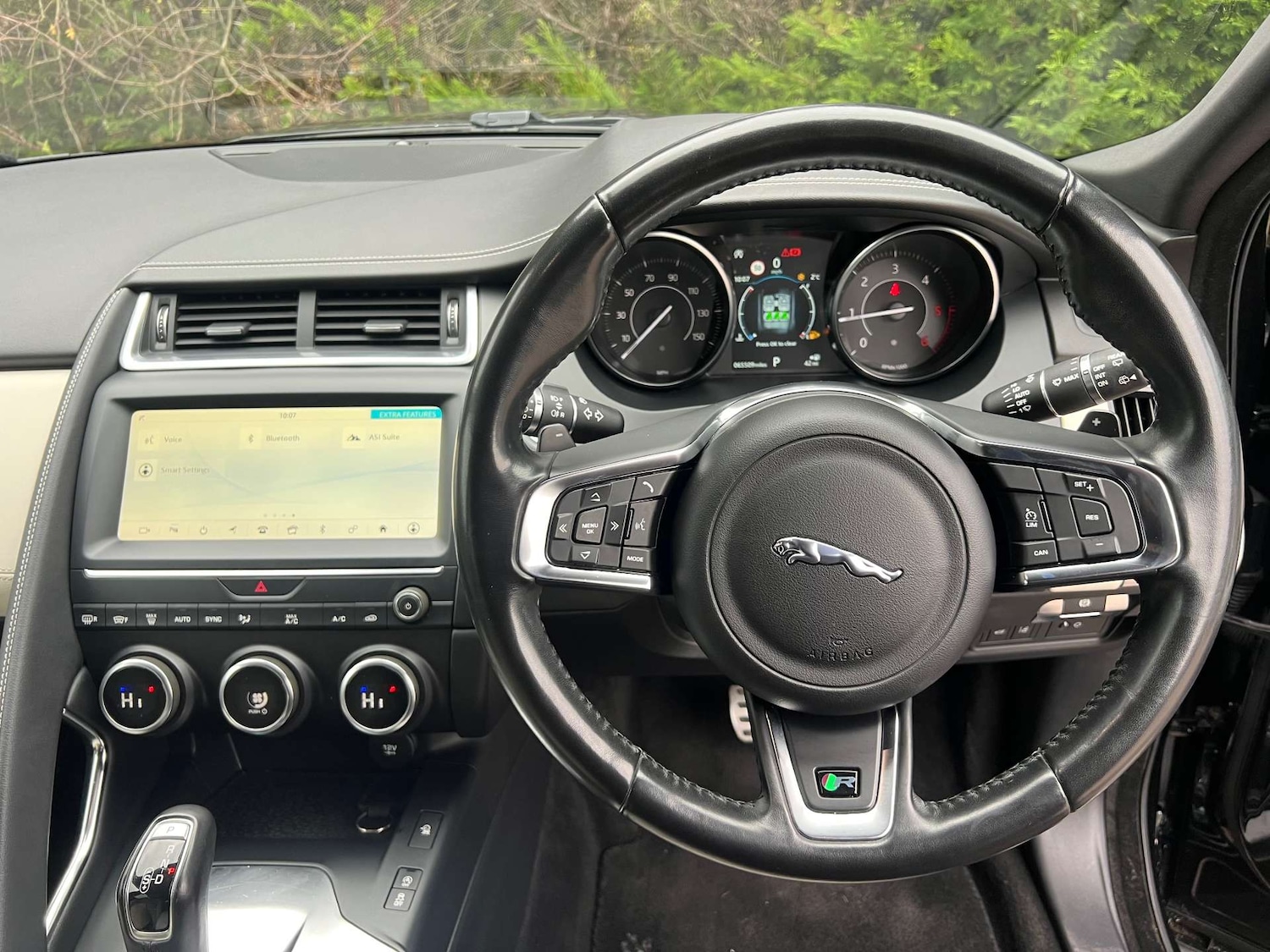 Used Jaguar E-Pace 2018 for sale - 76776872: Photo 23