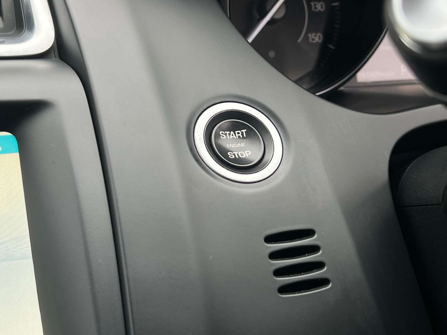 Used Jaguar E-Pace 2018 for sale - 76776872: Photo 24