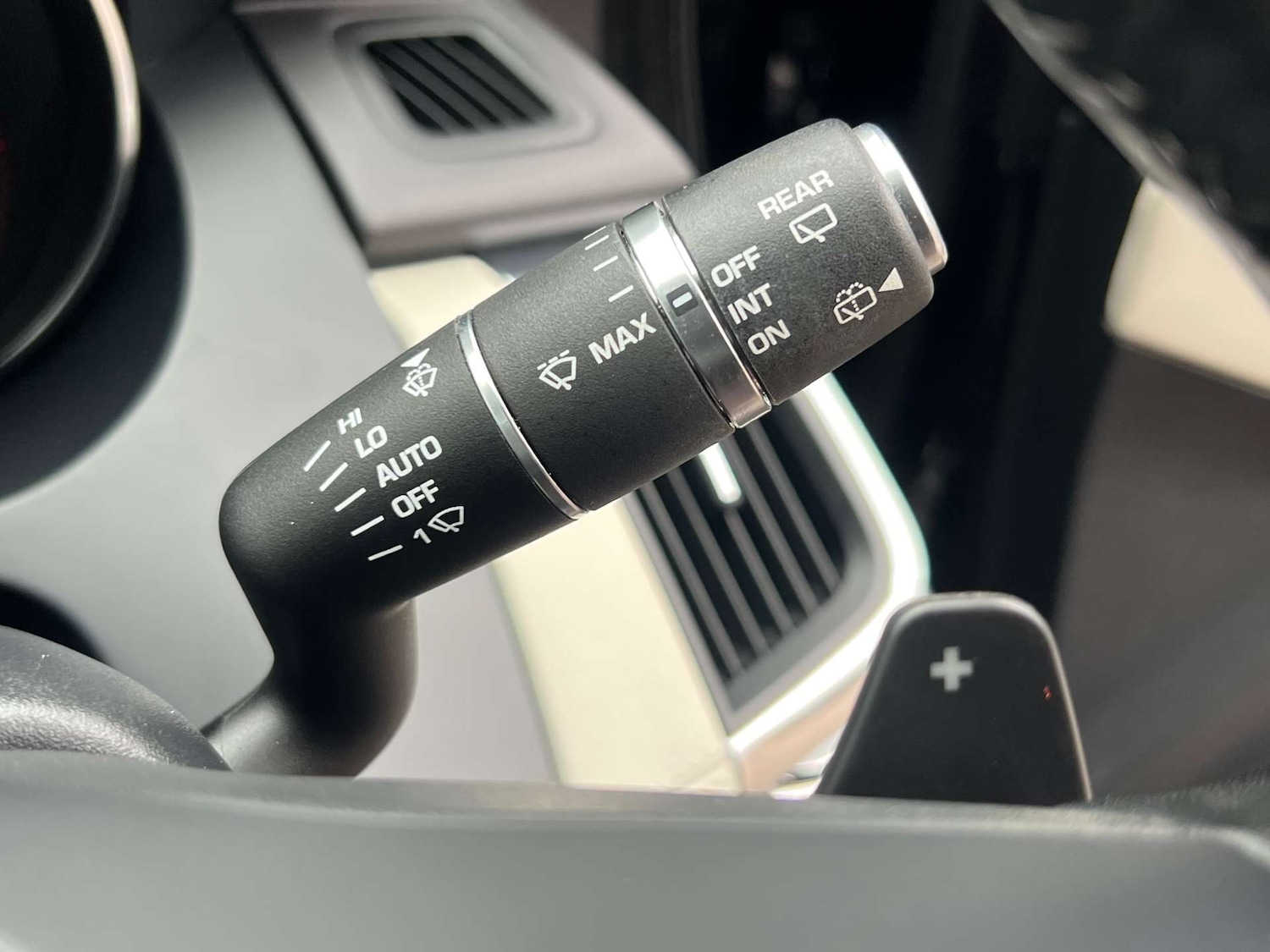 Used Jaguar E-Pace 2018 for sale - 76776872: Photo 29