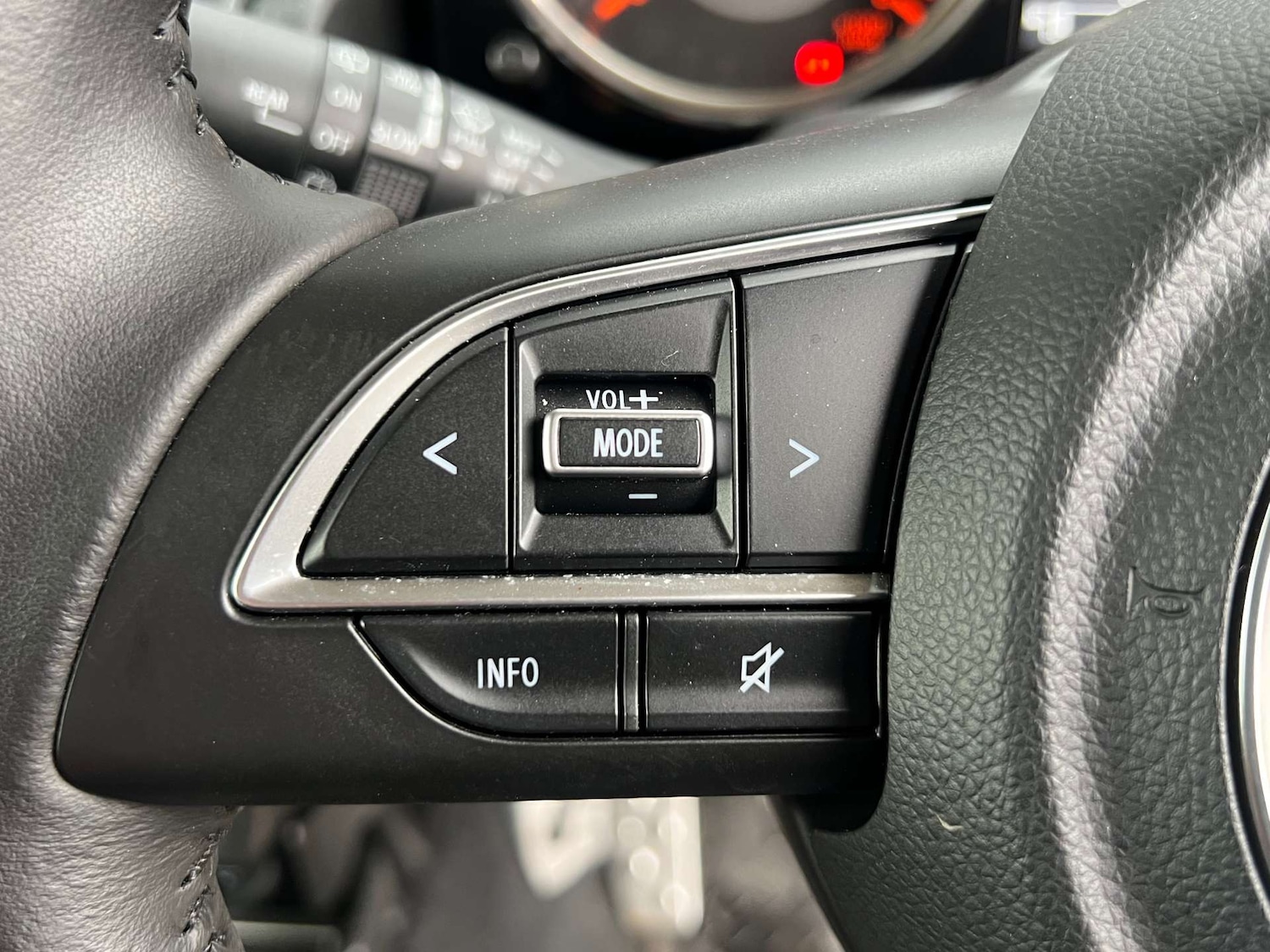 Used Suzuki Jimny 2020 for sale - 76949860: Photo 24